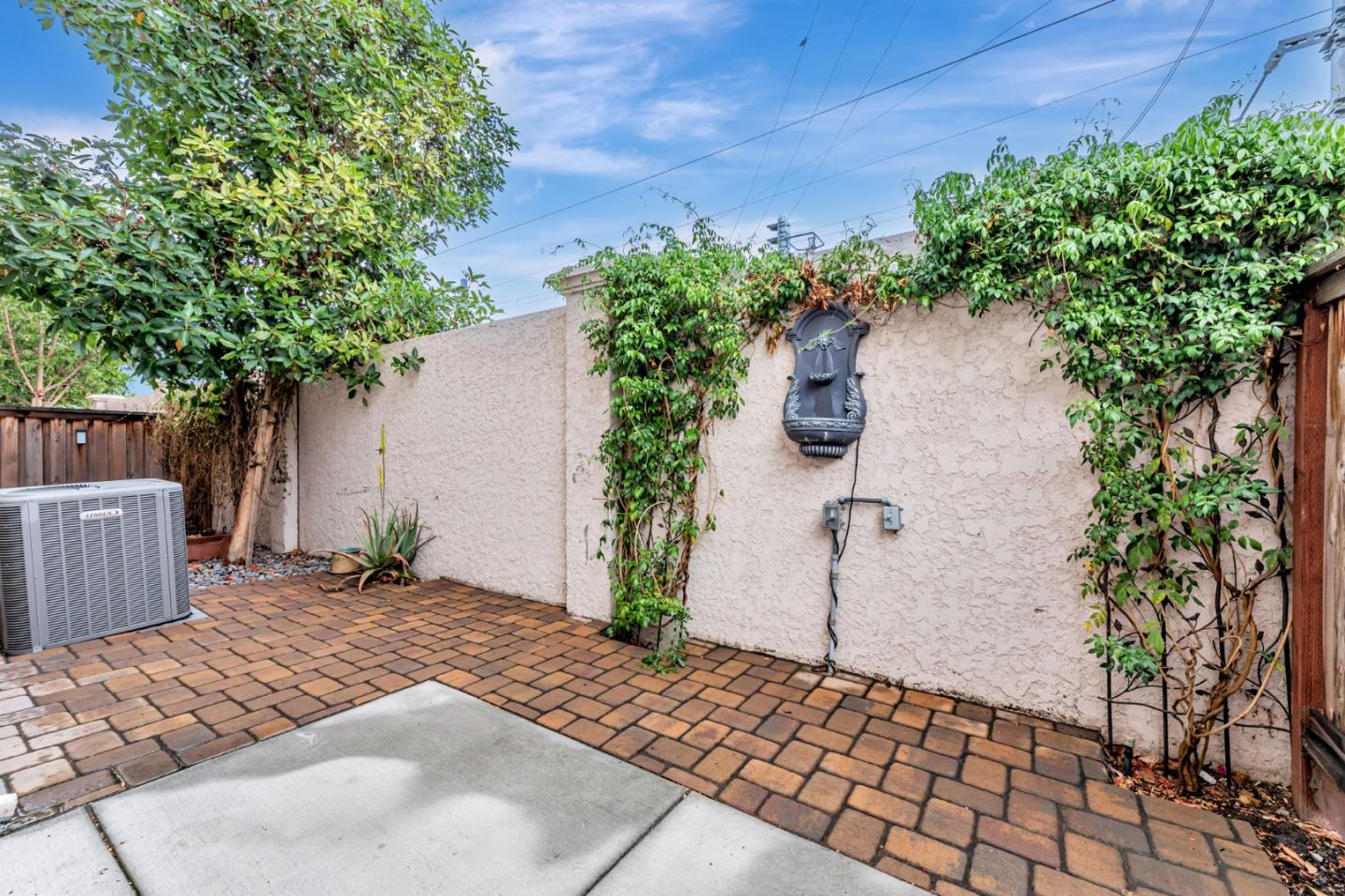 Detail Gallery Image 25 of 25 For 1549 Pratt Pl, Santa Clara,  CA 95050 - 3 Beds | 3/1 Baths