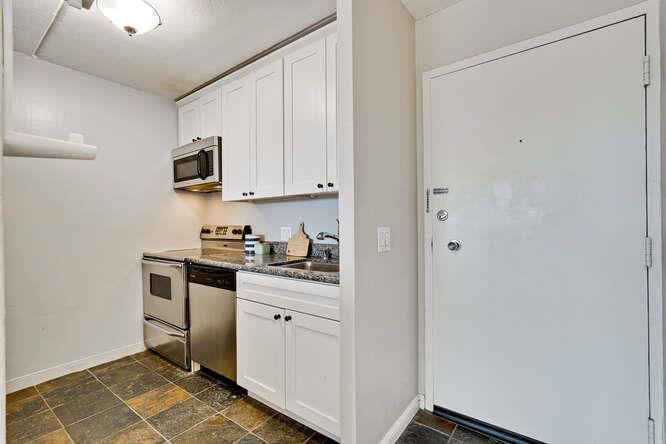 Detail Gallery Image 7 of 29 For 1700 Civic Center Dr #616,  Santa Clara,  CA 95050 - 1 Beds | 1 Baths