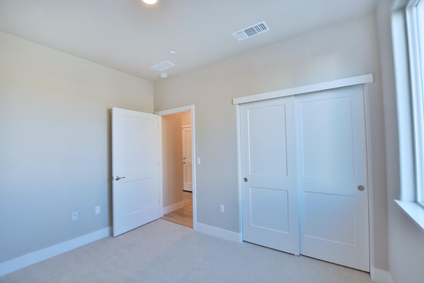 Detail Gallery Image 14 of 31 For 809 Big Range Way, Rocklin,  CA 95765 - 4 Beds | 3 Baths