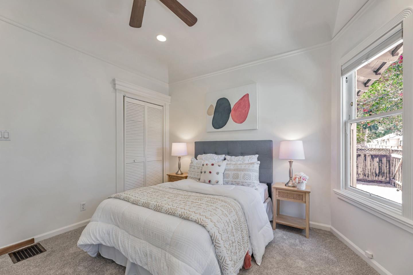 Detail Gallery Image 15 of 34 For 309 S 19th St, San Jose,  CA 95116 - 4 Beds | 3 Baths