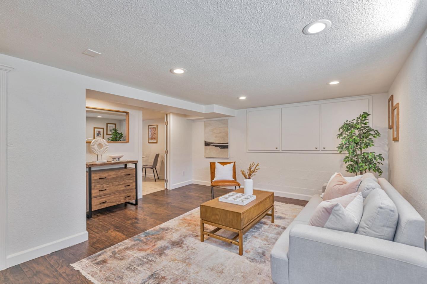 Detail Gallery Image 22 of 34 For 309 S 19th St, San Jose,  CA 95116 - 4 Beds | 3 Baths