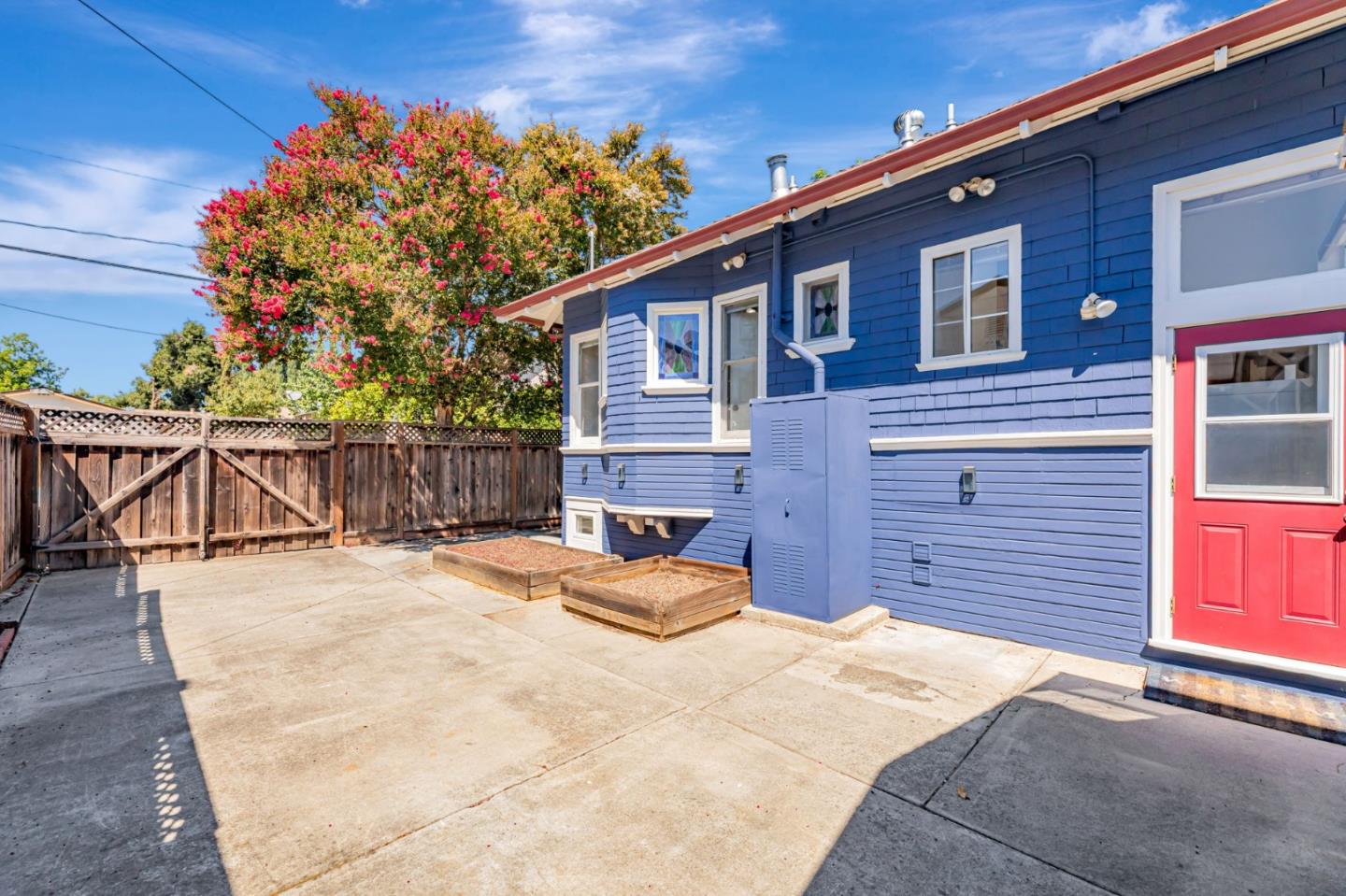 Detail Gallery Image 33 of 34 For 309 S 19th St, San Jose,  CA 95116 - 4 Beds | 3 Baths