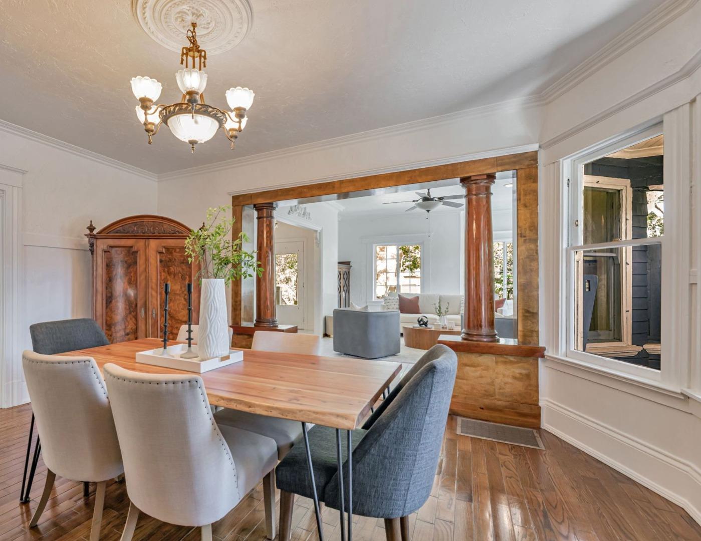 Detail Gallery Image 7 of 34 For 309 S 19th St, San Jose,  CA 95116 - 4 Beds | 3 Baths