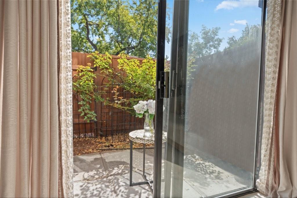 Detail Gallery Image 18 of 23 For 6345 Joaquin Murieta Ave #B,  Newark,  CA 94560 - 2 Beds | 1/1 Baths