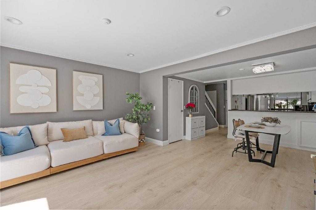 Detail Gallery Image 2 of 23 For 6345 Joaquin Murieta Ave #B,  Newark,  CA 94560 - 2 Beds | 1/1 Baths