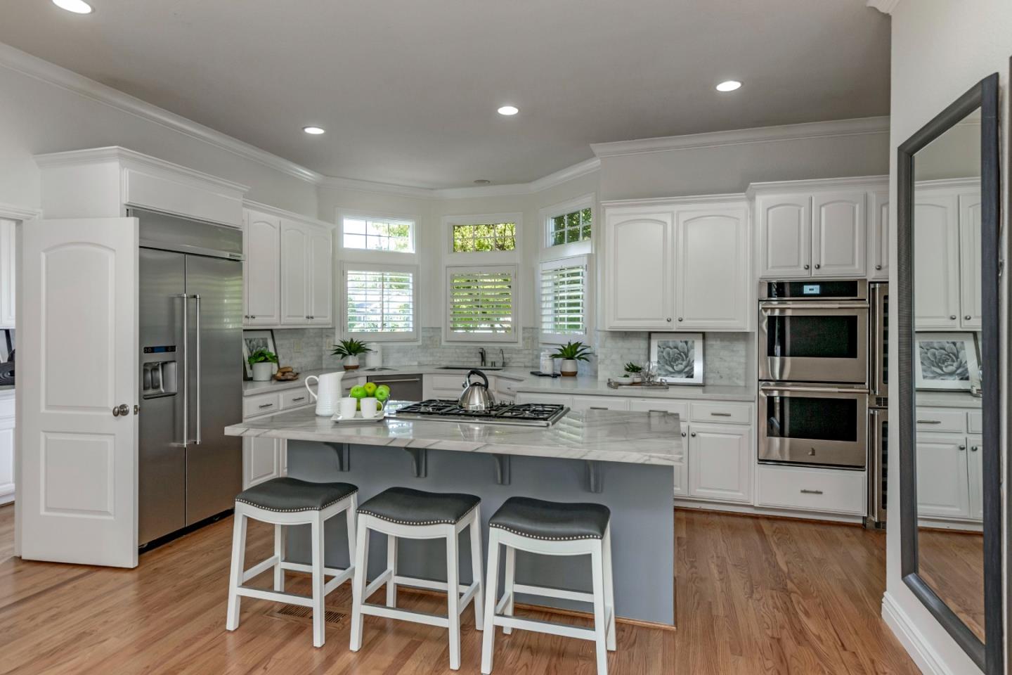 Detail Gallery Image 11 of 29 For 1232 Coolidge Ave, San Jose,  CA 95125 - 4 Beds | 2/1 Baths