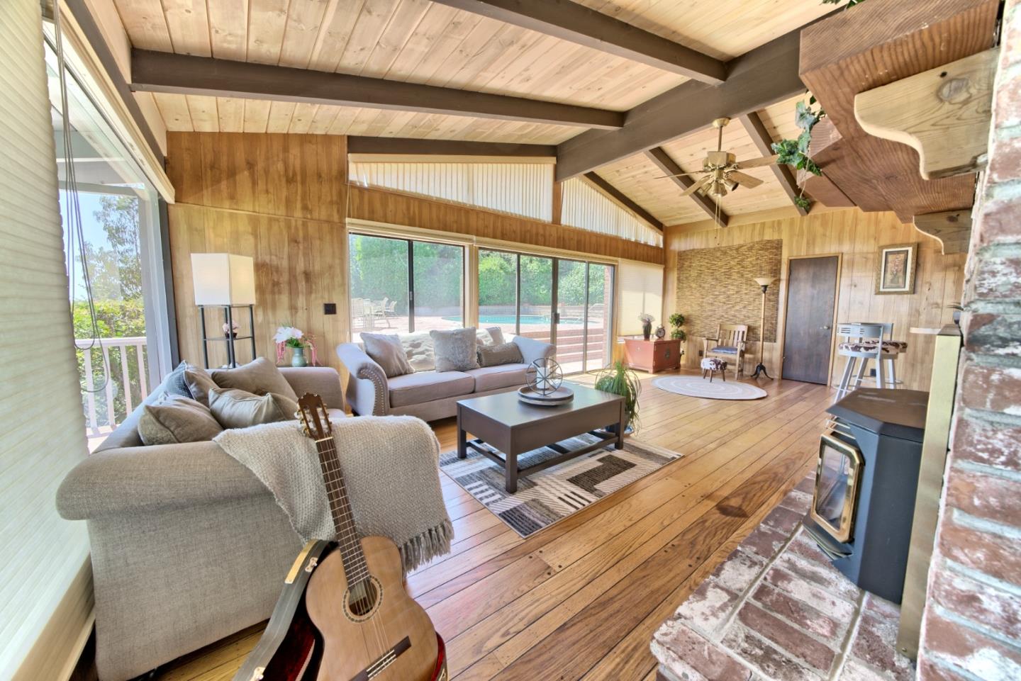 Detail Gallery Image 16 of 28 For 350 Highland Avenue, Santa Cruz,  CA 95060 - 4 Beds | 2/1 Baths