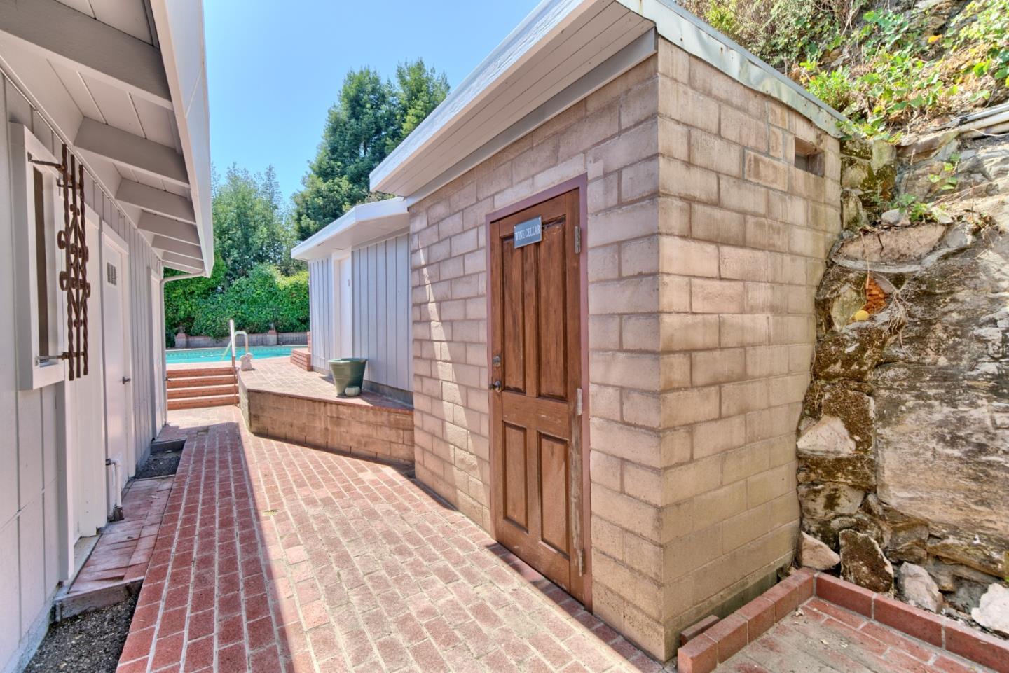 Detail Gallery Image 19 of 28 For 350 Highland Avenue, Santa Cruz,  CA 95060 - 4 Beds | 2/1 Baths