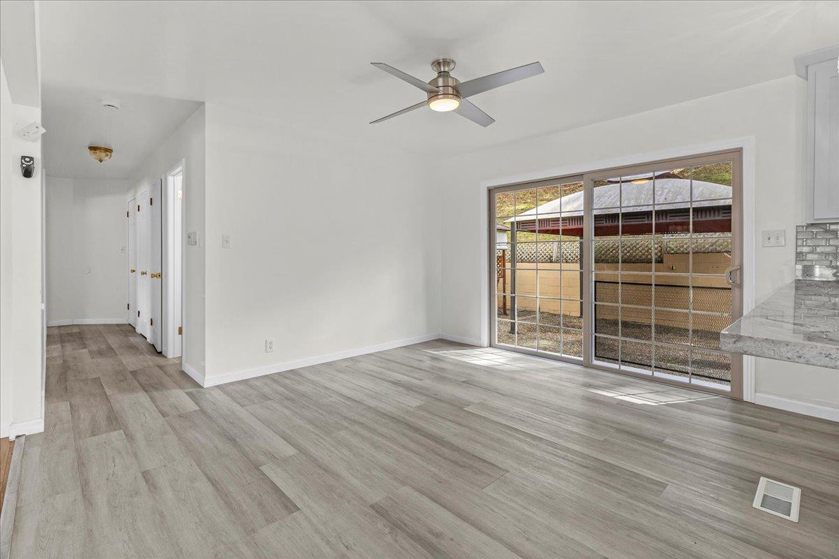 Detail Gallery Image 16 of 29 For 19018 Beatrice Dr, Salinas,  CA 93907 - 3 Beds | 2 Baths