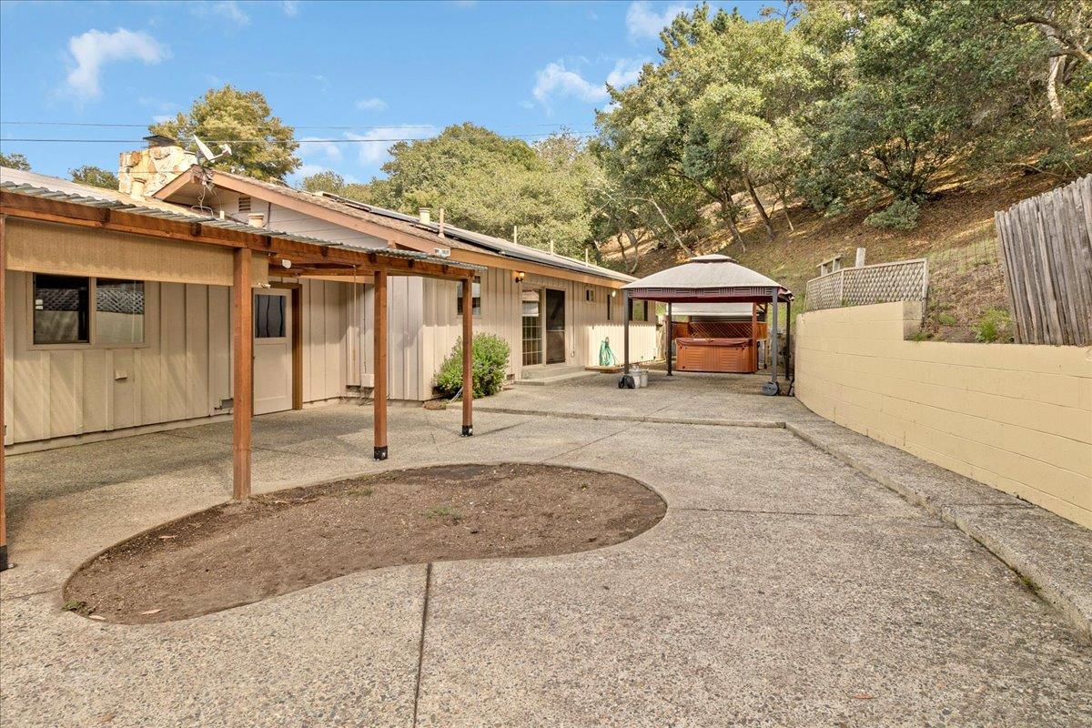 Detail Gallery Image 26 of 29 For 19018 Beatrice Dr, Salinas,  CA 93907 - 3 Beds | 2 Baths