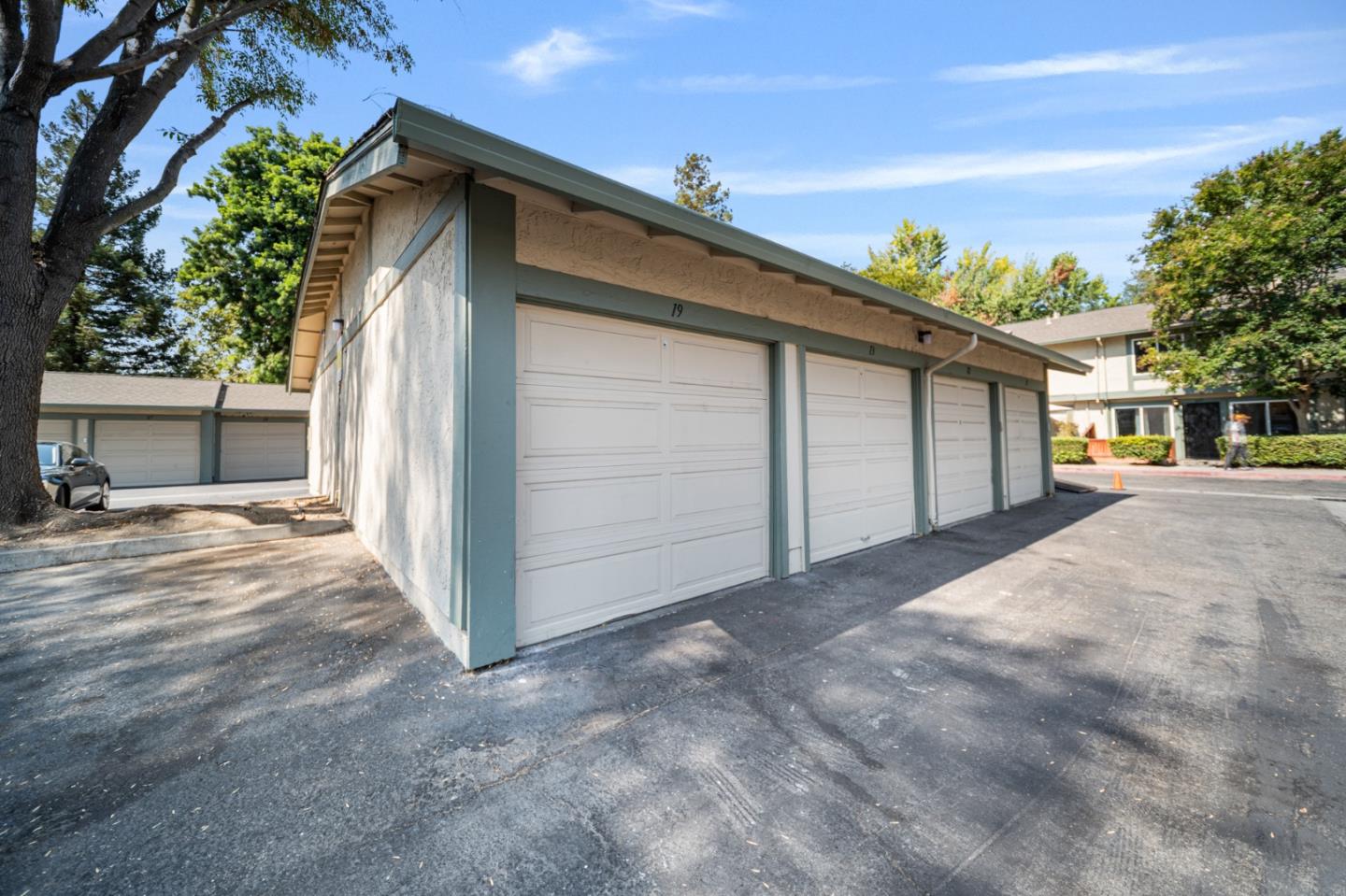 Detail Gallery Image 22 of 22 For 2697 Lone Bluff Way, San Jose,  CA 95111 - 2 Beds | 1/1 Baths