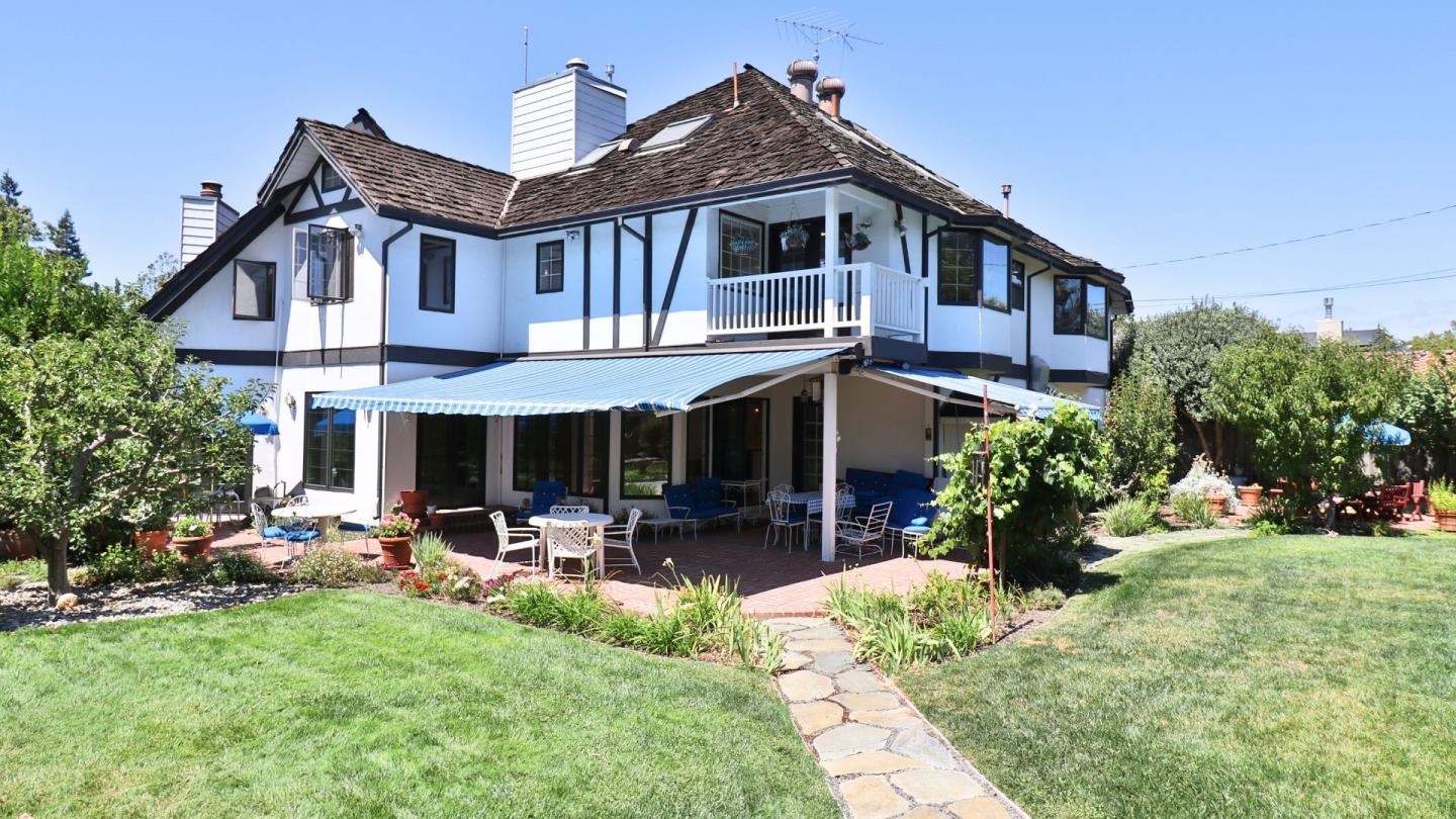 Detail Gallery Image 71 of 71 For 200 Iris Way, Palo Alto,  CA 94303 - 6 Beds | 4/1 Baths