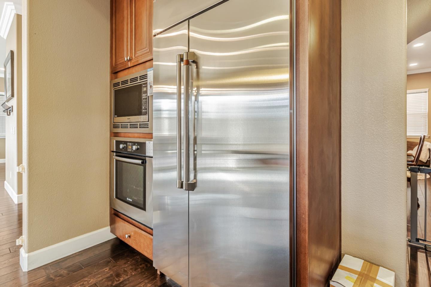 Detail Gallery Image 16 of 35 For 1957 Worthington Cir, Santa Clara,  CA 95050 - 4 Beds | 2/1 Baths