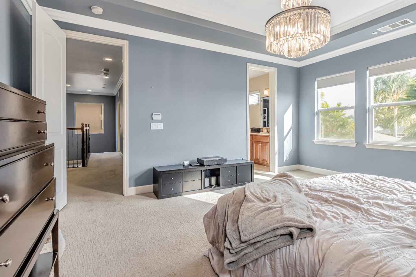 Detail Gallery Image 29 of 35 For 1957 Worthington Cir, Santa Clara,  CA 95050 - 4 Beds | 2/1 Baths