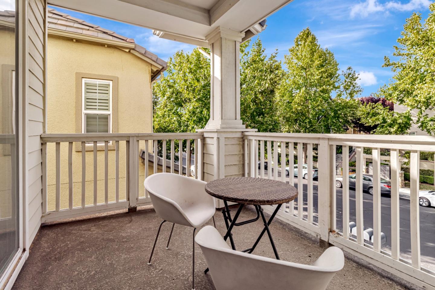 Detail Gallery Image 4 of 35 For 1957 Worthington Cir, Santa Clara,  CA 95050 - 4 Beds | 2/1 Baths