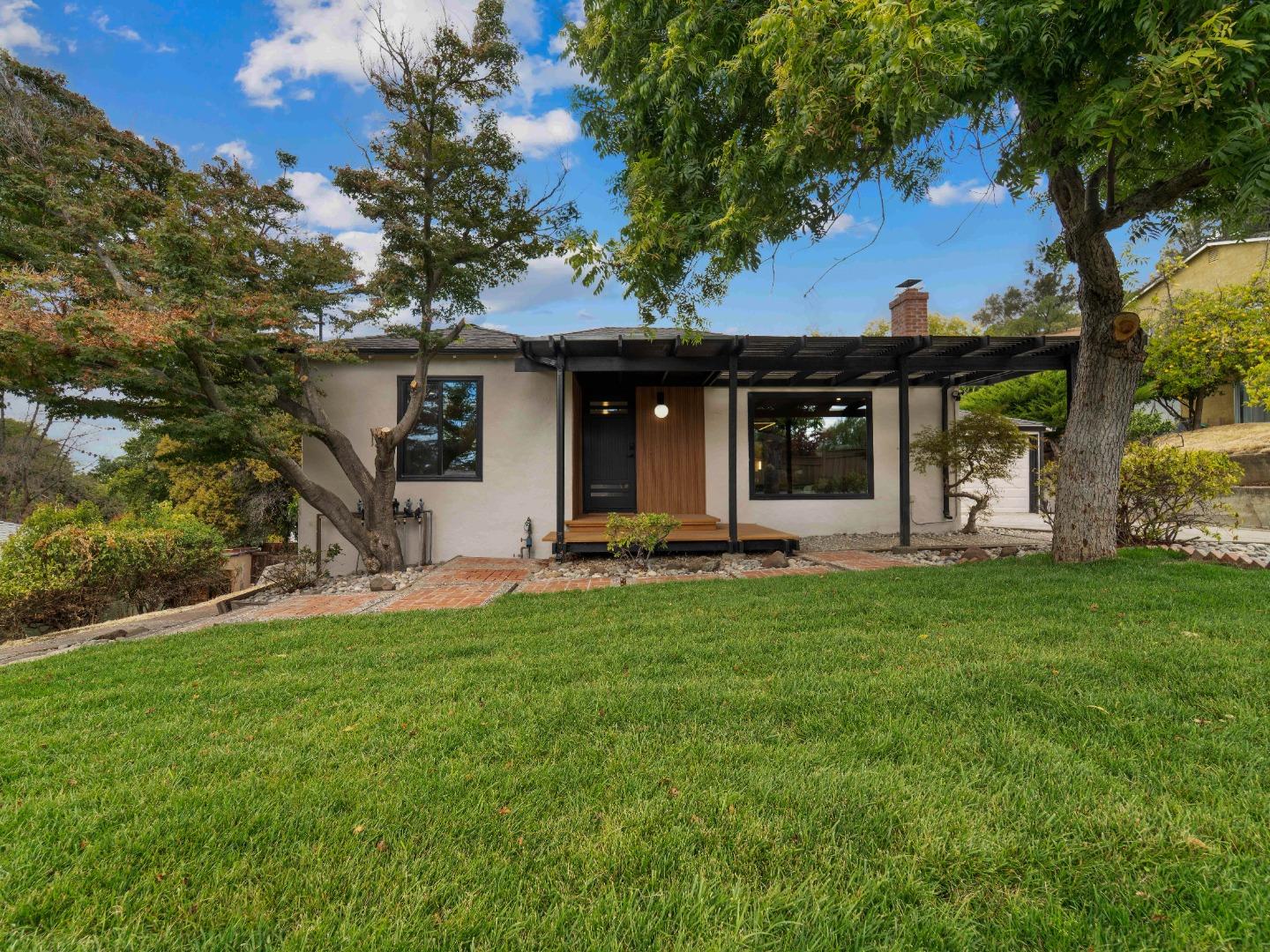 Detail Gallery Image 1 of 79 For 4155 Holly Dr, San Jose,  CA 95127 - 4 Beds | 2/1 Baths
