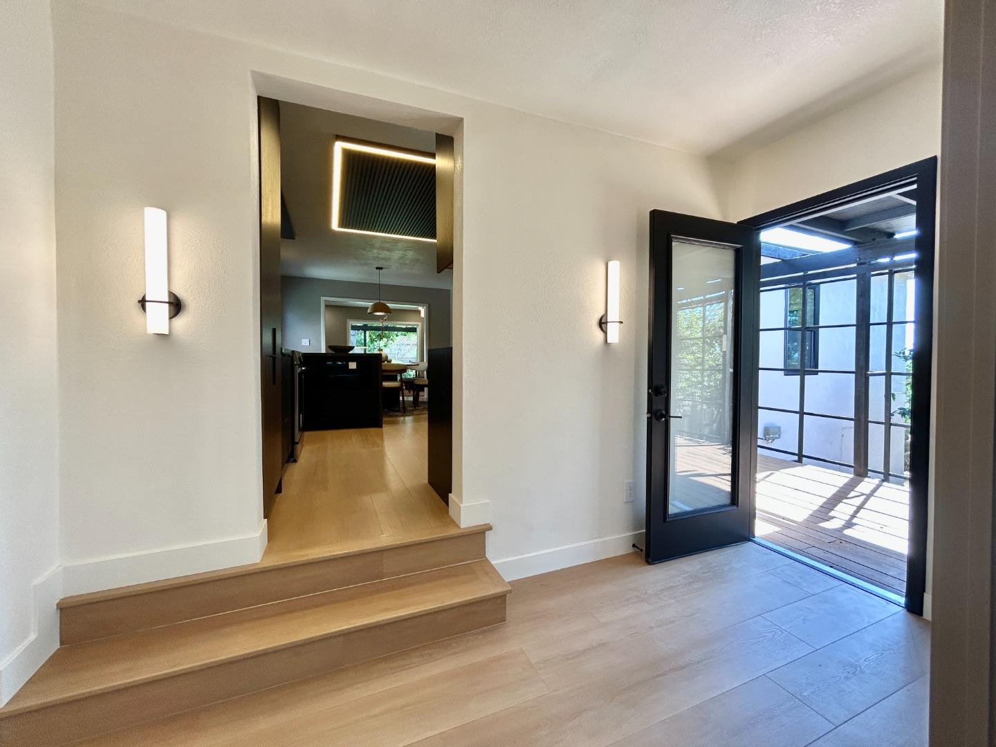 Detail Gallery Image 25 of 79 For 4155 Holly Dr, San Jose,  CA 95127 - 4 Beds | 2/1 Baths