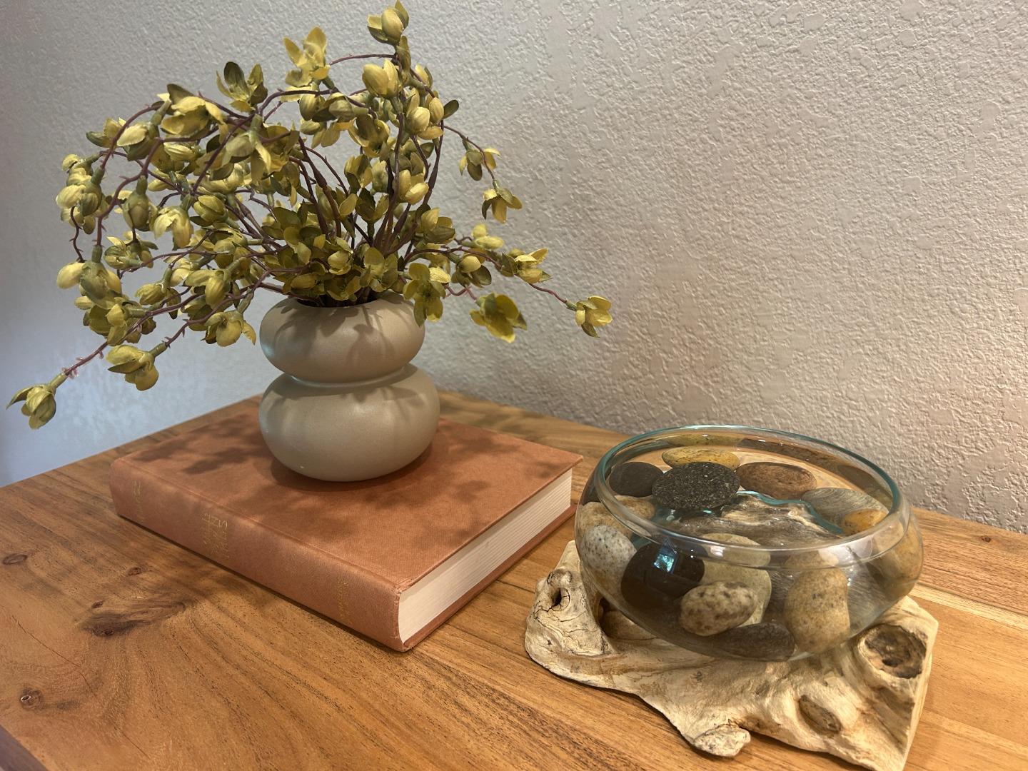 Detail Gallery Image 5 of 79 For 4155 Holly Dr, San Jose,  CA 95127 - 4 Beds | 2/1 Baths