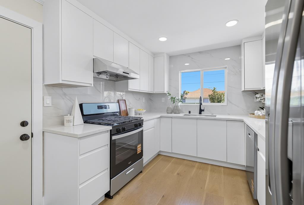 Detail Gallery Image 7 of 43 For 4547 Cerritos Ave, Fremont,  CA 94536 - 5 Beds | 4 Baths