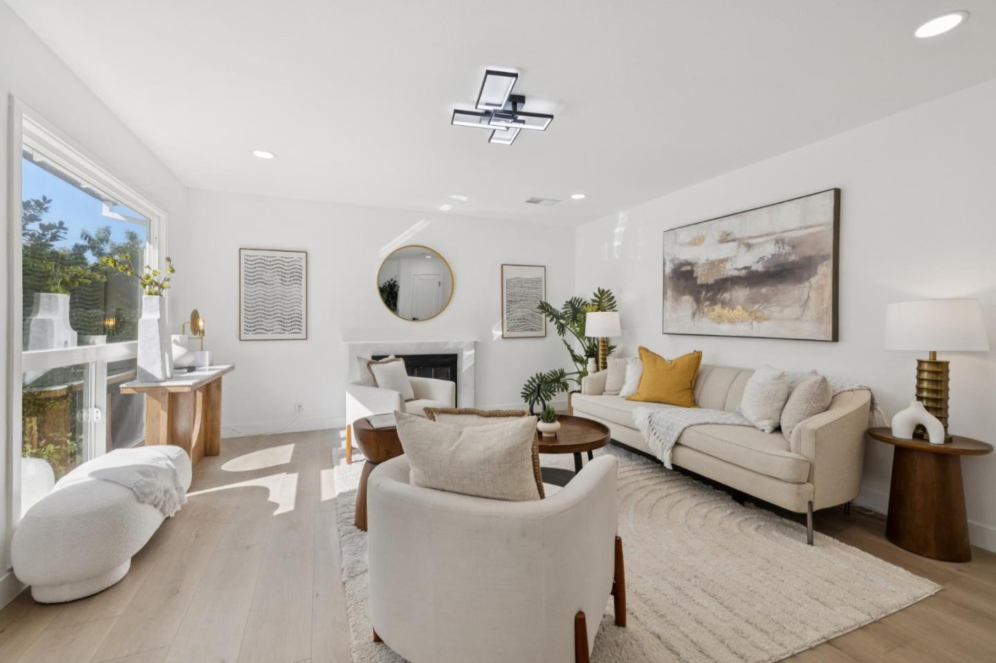 Detail Gallery Image 5 of 21 For 1312 Modoc Ave, Menlo Park,  CA 94025 - 3 Beds | 1 Baths