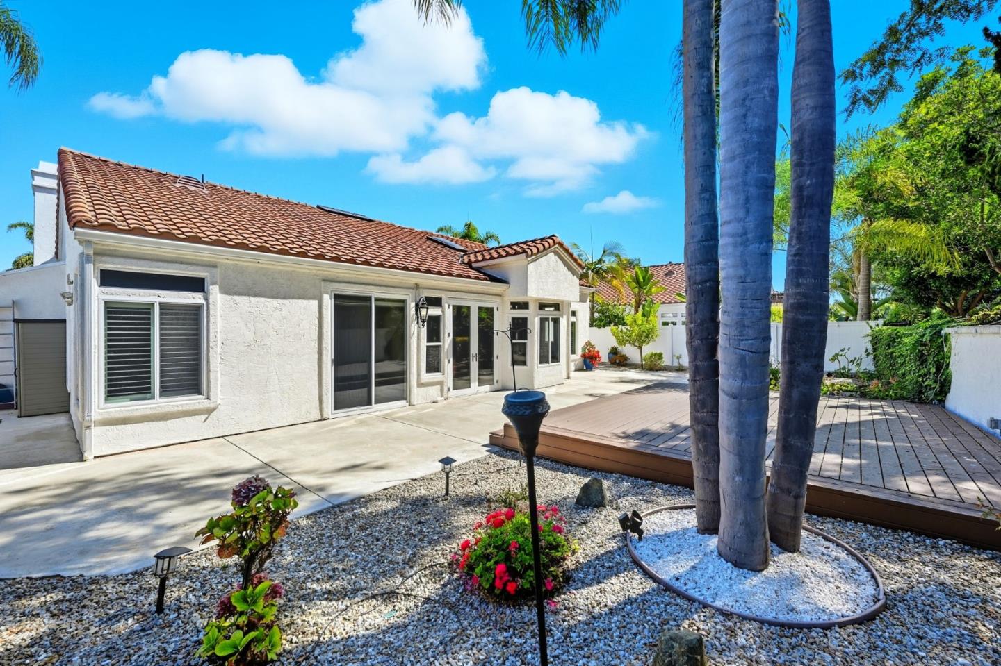 Detail Gallery Image 36 of 38 For 4911 Amador Dr, Oceanside,  CA 92056 - 3 Beds | 2/1 Baths