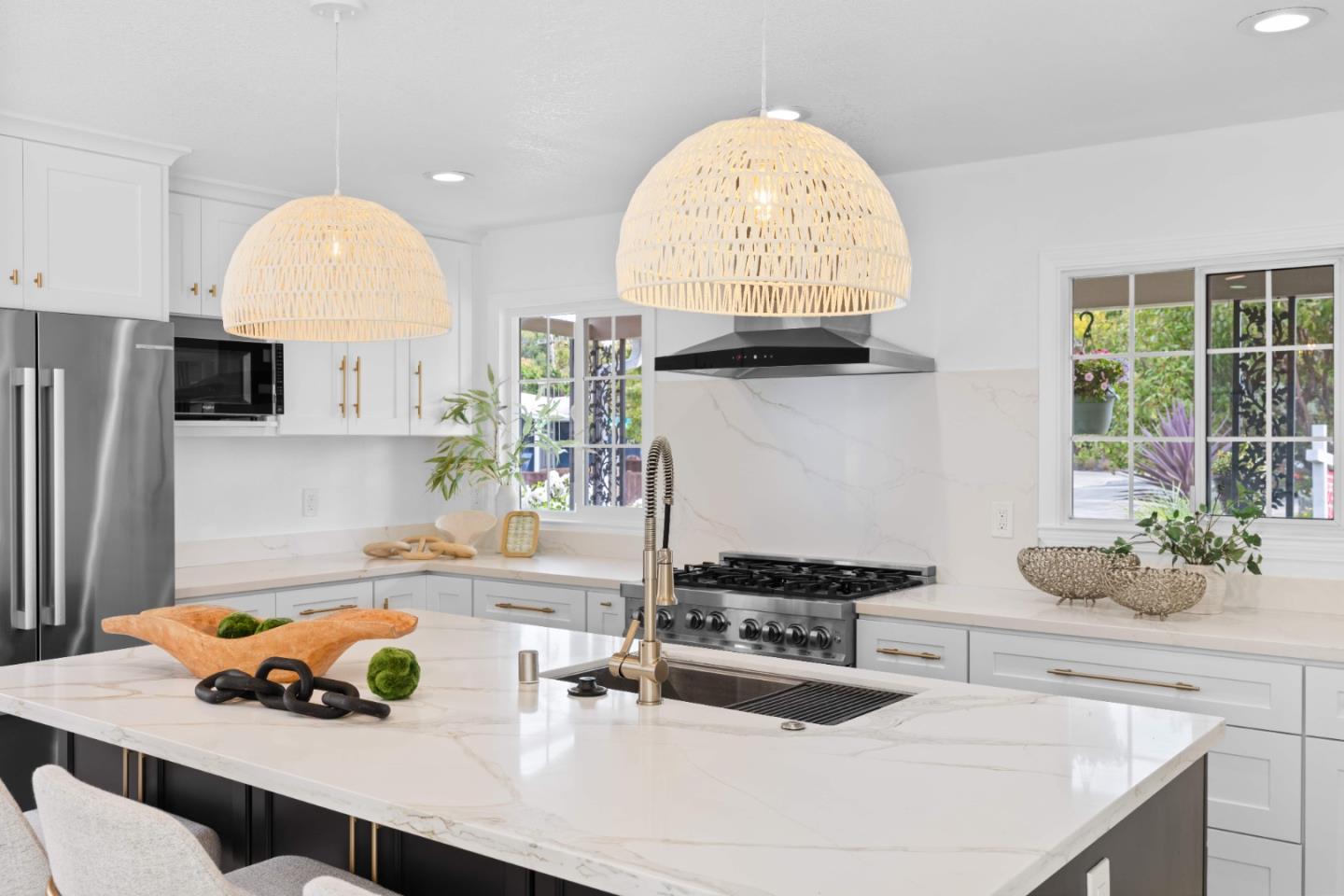 Detail Gallery Image 8 of 36 For 879 Coachella Ave, Sunnyvale,  CA 94085 - 3 Beds | 1/1 Baths