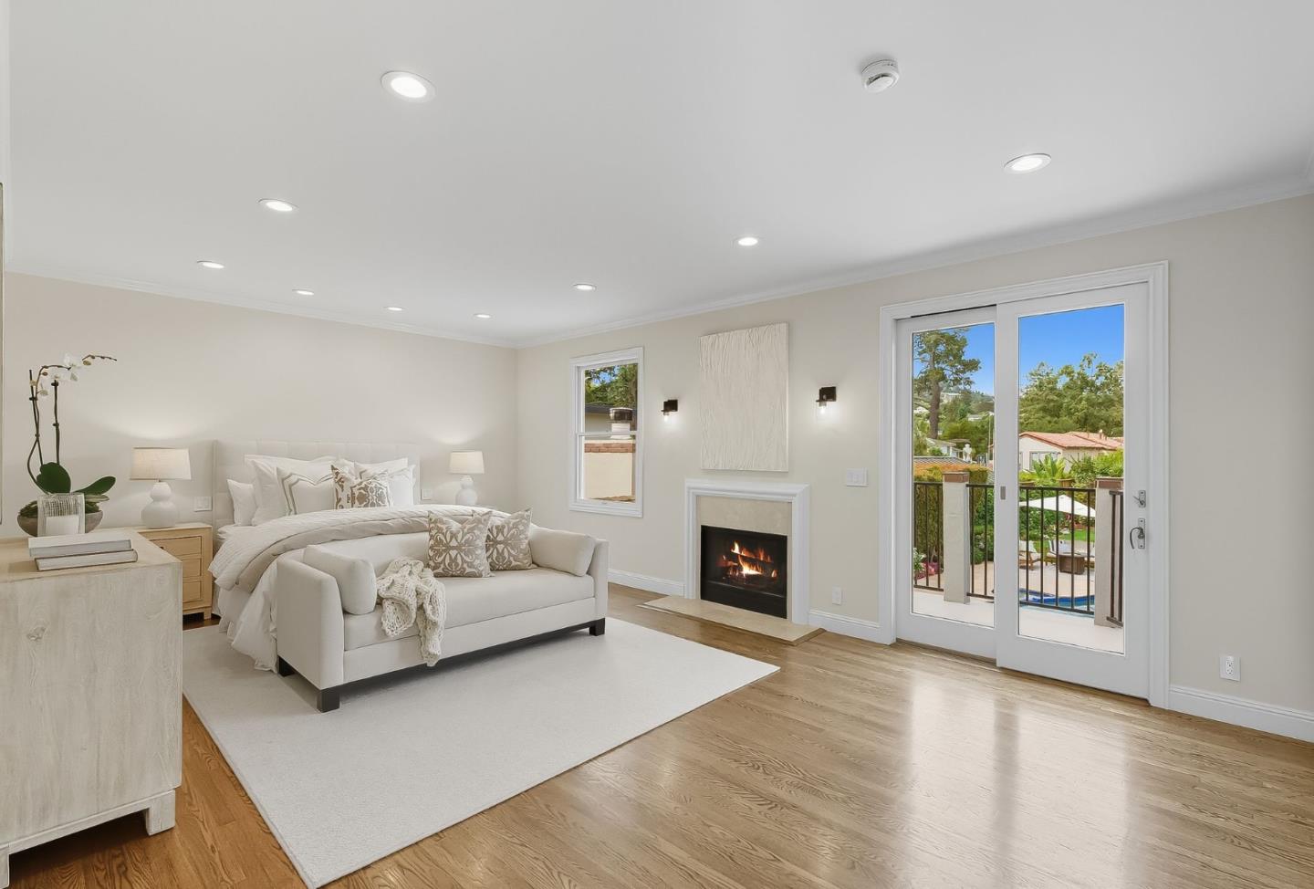 Detail Gallery Image 17 of 42 For 431 Hillcrest Rd, San Mateo,  CA 94402 - 4 Beds | 3 Baths