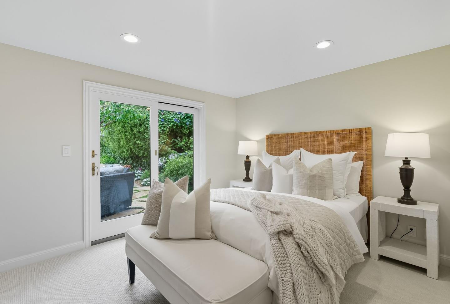 Detail Gallery Image 22 of 42 For 431 Hillcrest Rd, San Mateo,  CA 94402 - 4 Beds | 3 Baths