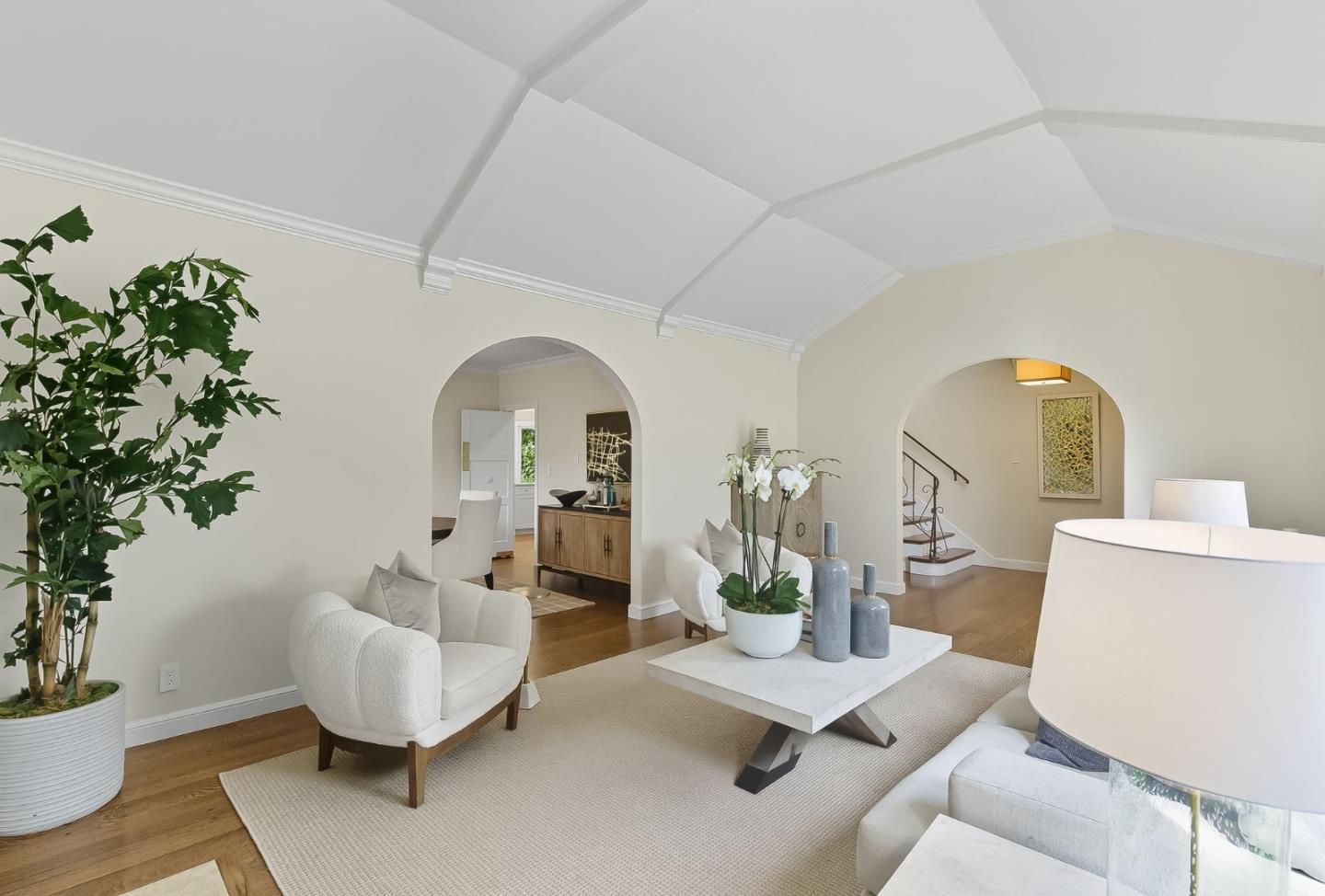 Detail Gallery Image 7 of 42 For 431 Hillcrest Rd, San Mateo,  CA 94402 - 4 Beds | 3 Baths