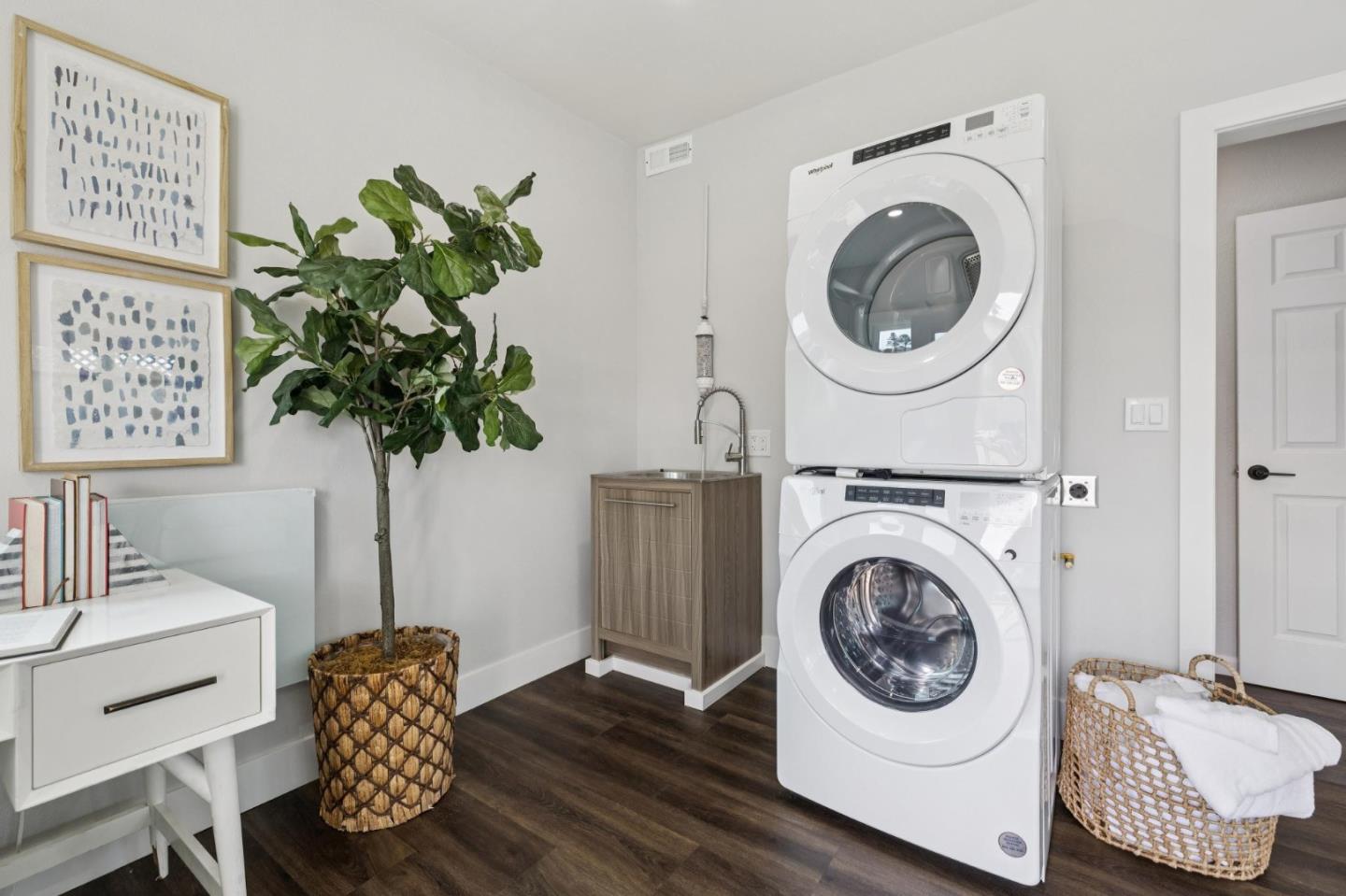Detail Gallery Image 17 of 42 For 207 Nelson Ave, Pacifica,  CA 94044 - 3 Beds | 1/1 Baths