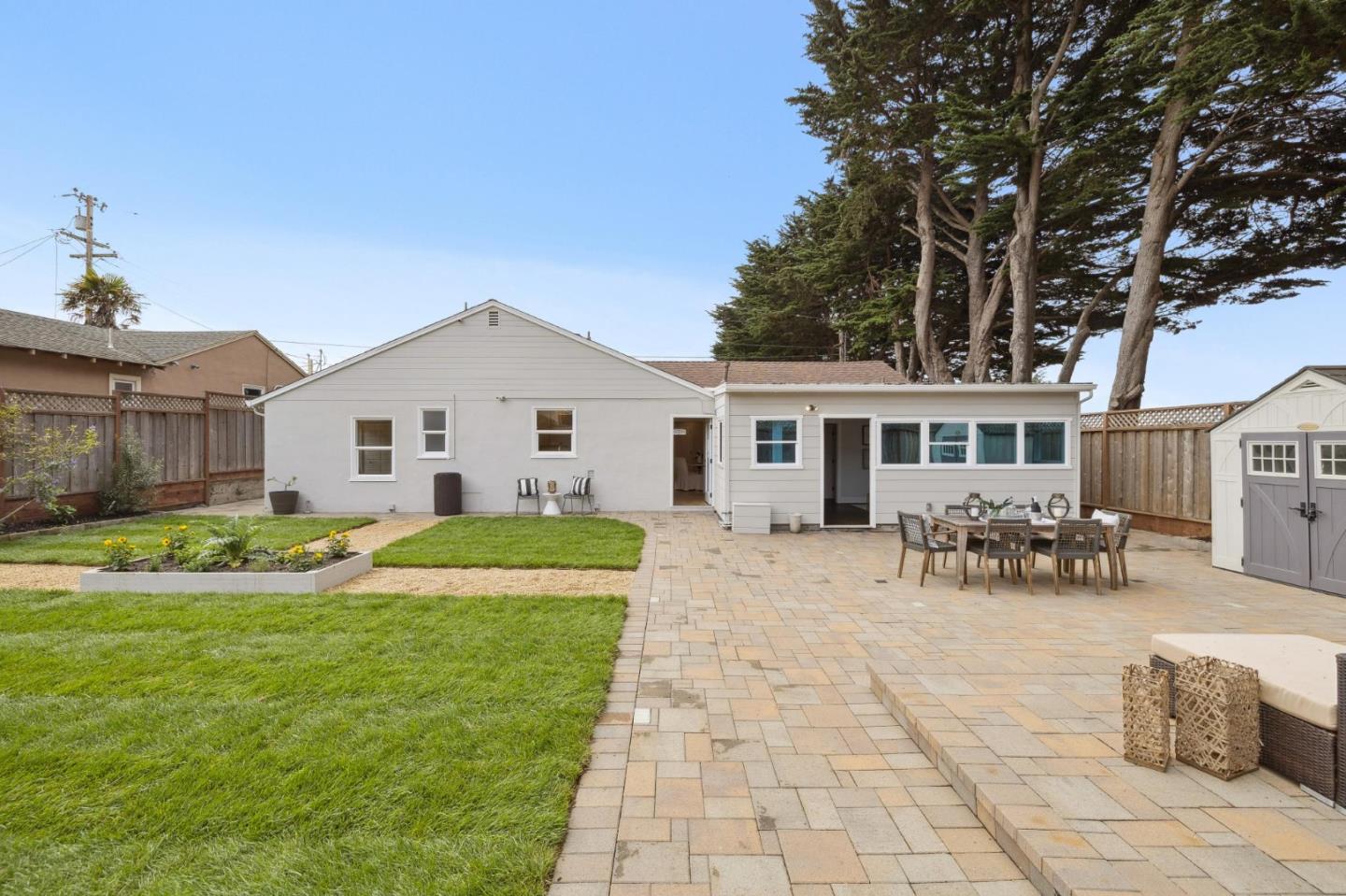 Detail Gallery Image 29 of 42 For 207 Nelson Ave, Pacifica,  CA 94044 - 3 Beds | 1/1 Baths