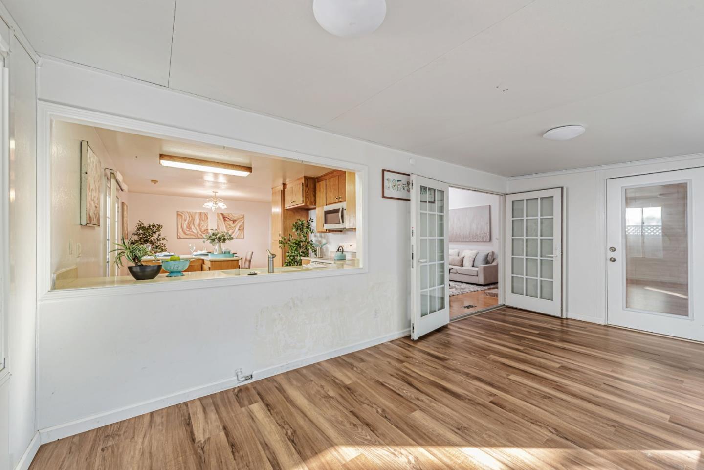 Detail Gallery Image 11 of 50 For 207 New River Dr, San Jose,  CA 95119 - 3 Beds | 2/1 Baths