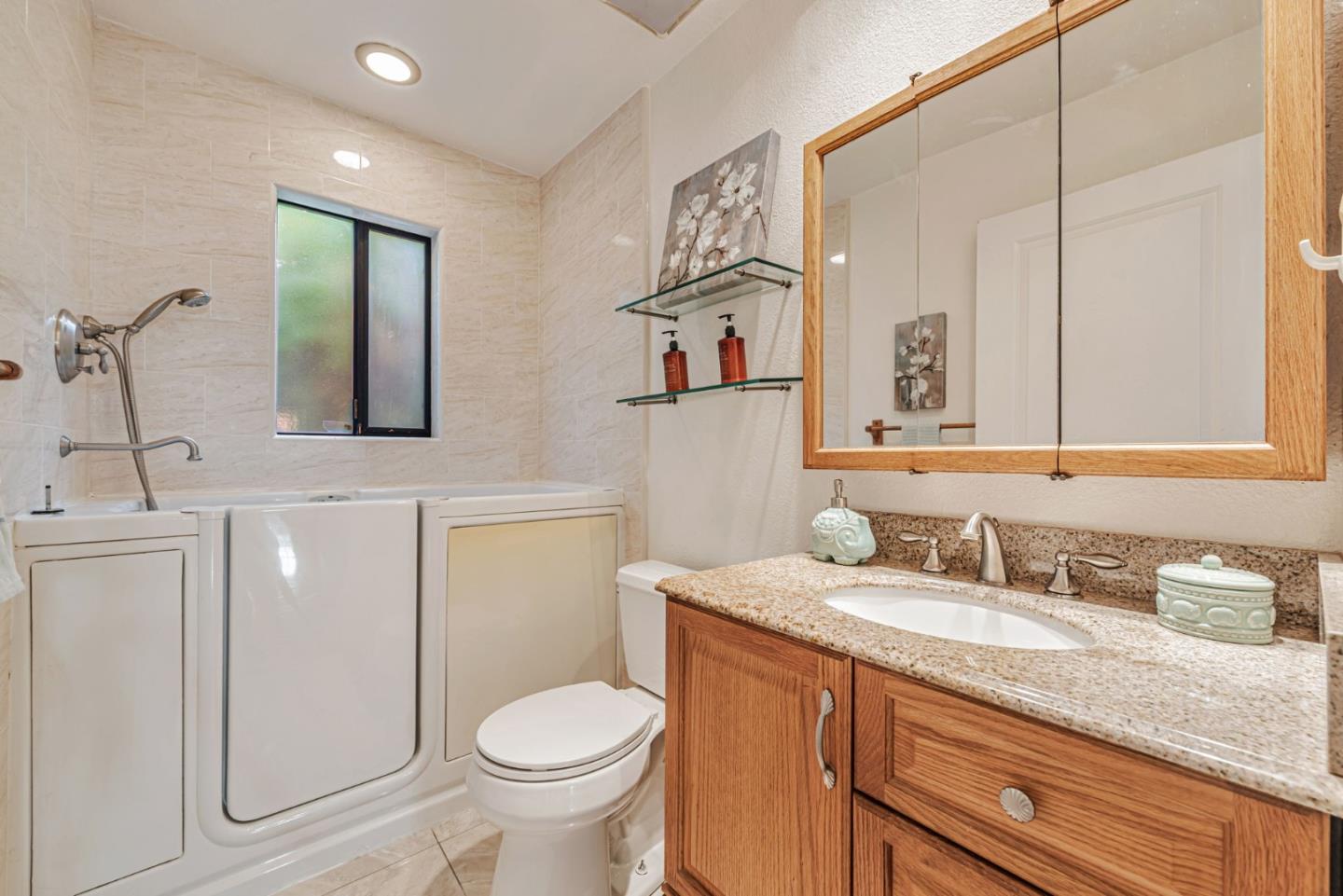 Detail Gallery Image 39 of 50 For 207 New River Dr, San Jose,  CA 95119 - 3 Beds | 2/1 Baths