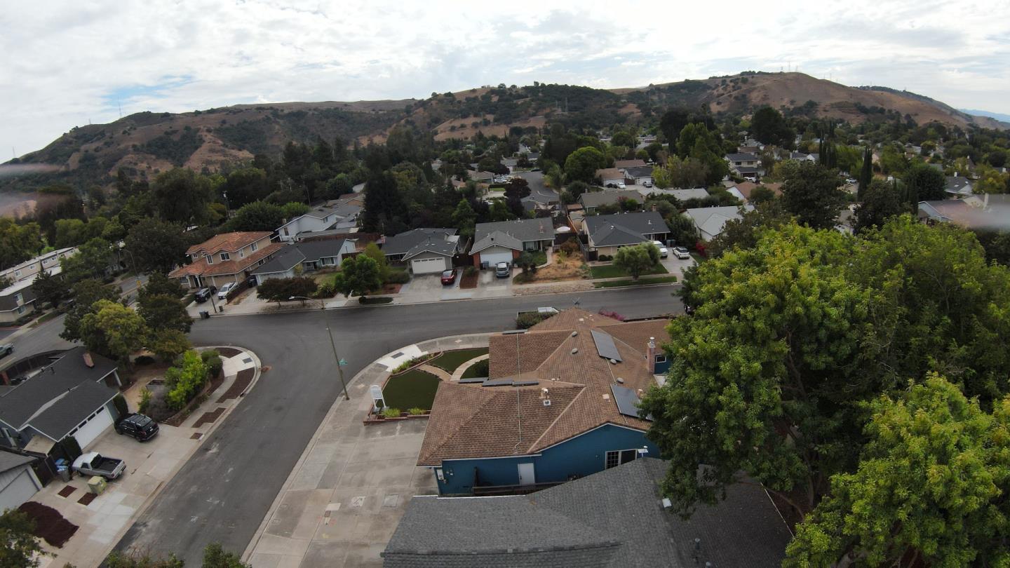 Detail Gallery Image 50 of 50 For 207 New River Dr, San Jose,  CA 95119 - 3 Beds | 2/1 Baths