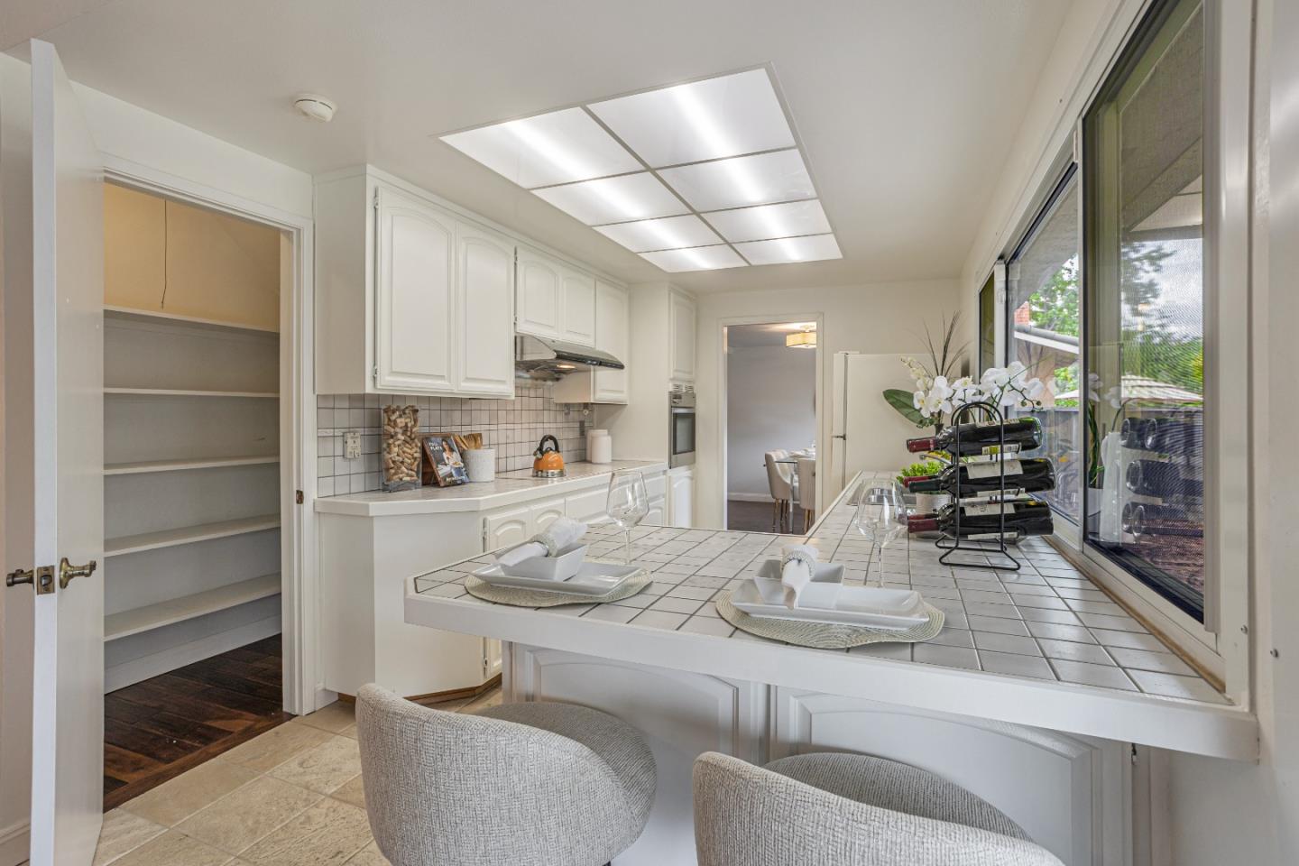 Detail Gallery Image 11 of 28 For 1982 Plaza Montez, San Jose,  CA 95132 - 5 Beds | 2/1 Baths