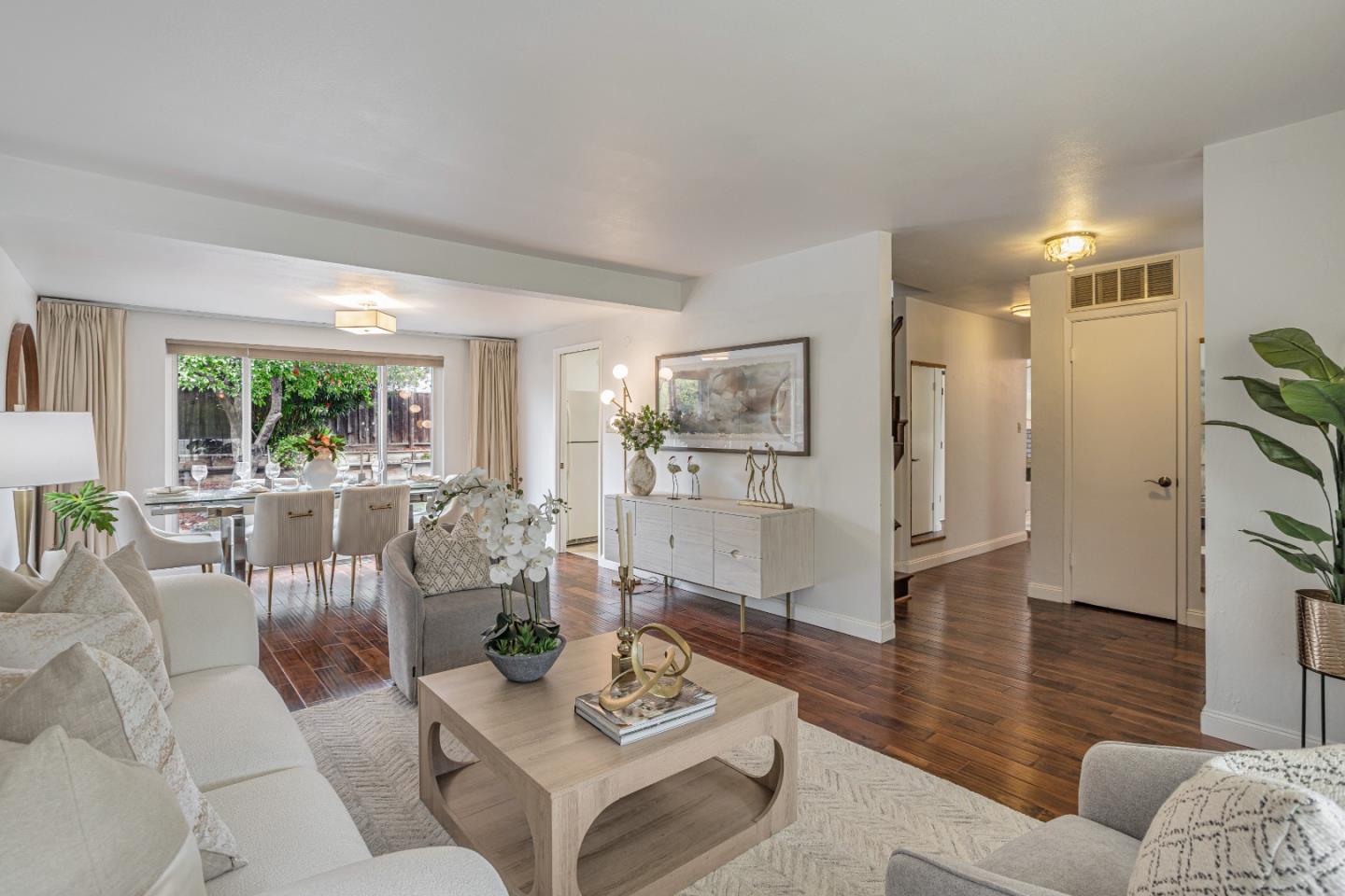 Detail Gallery Image 8 of 28 For 1982 Plaza Montez, San Jose,  CA 95132 - 5 Beds | 2/1 Baths