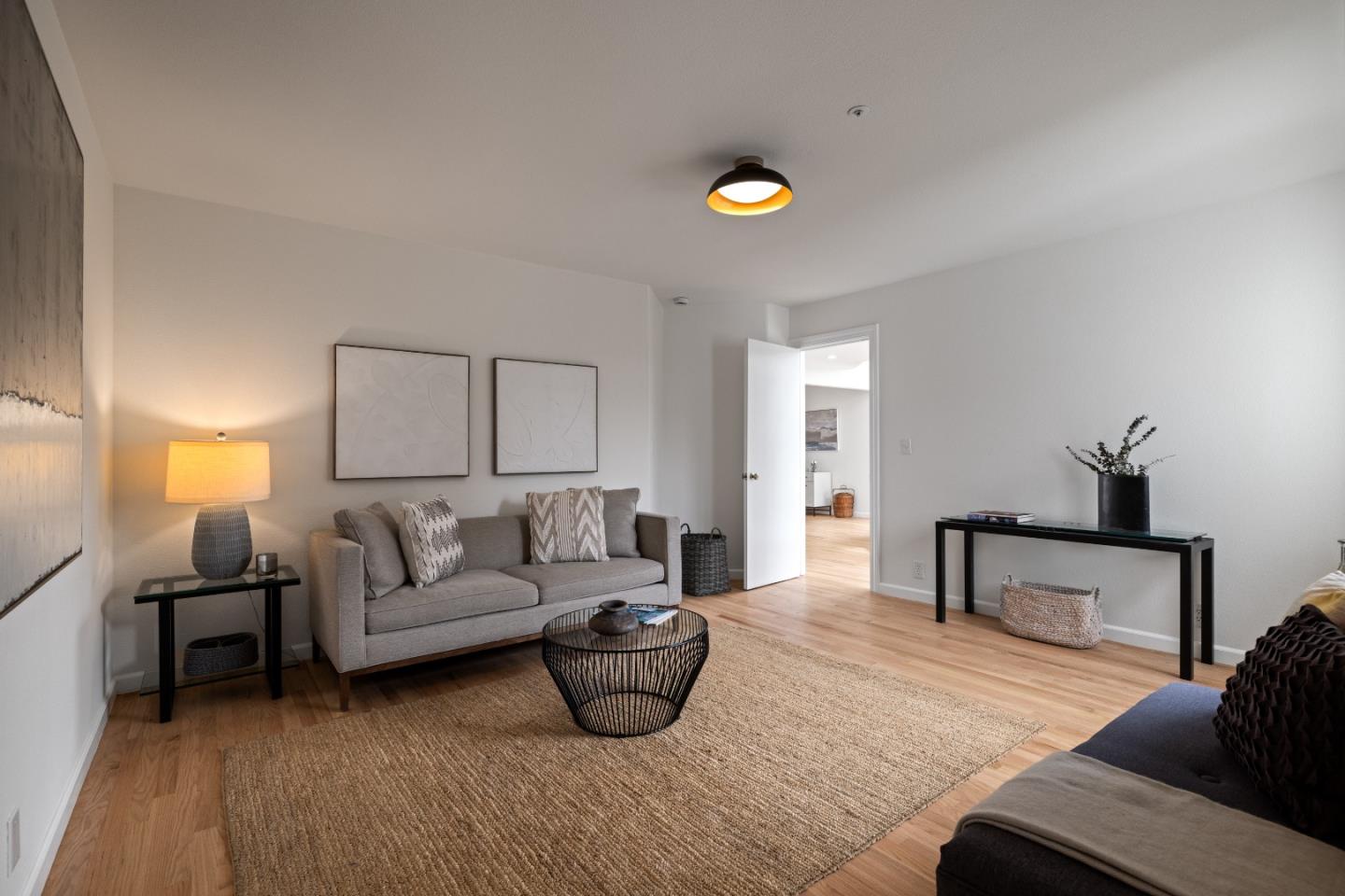 Detail Gallery Image 24 of 78 For 424 6th Ave, Half Moon Bay,  CA 94019 - 5 Beds | 3/1 Baths