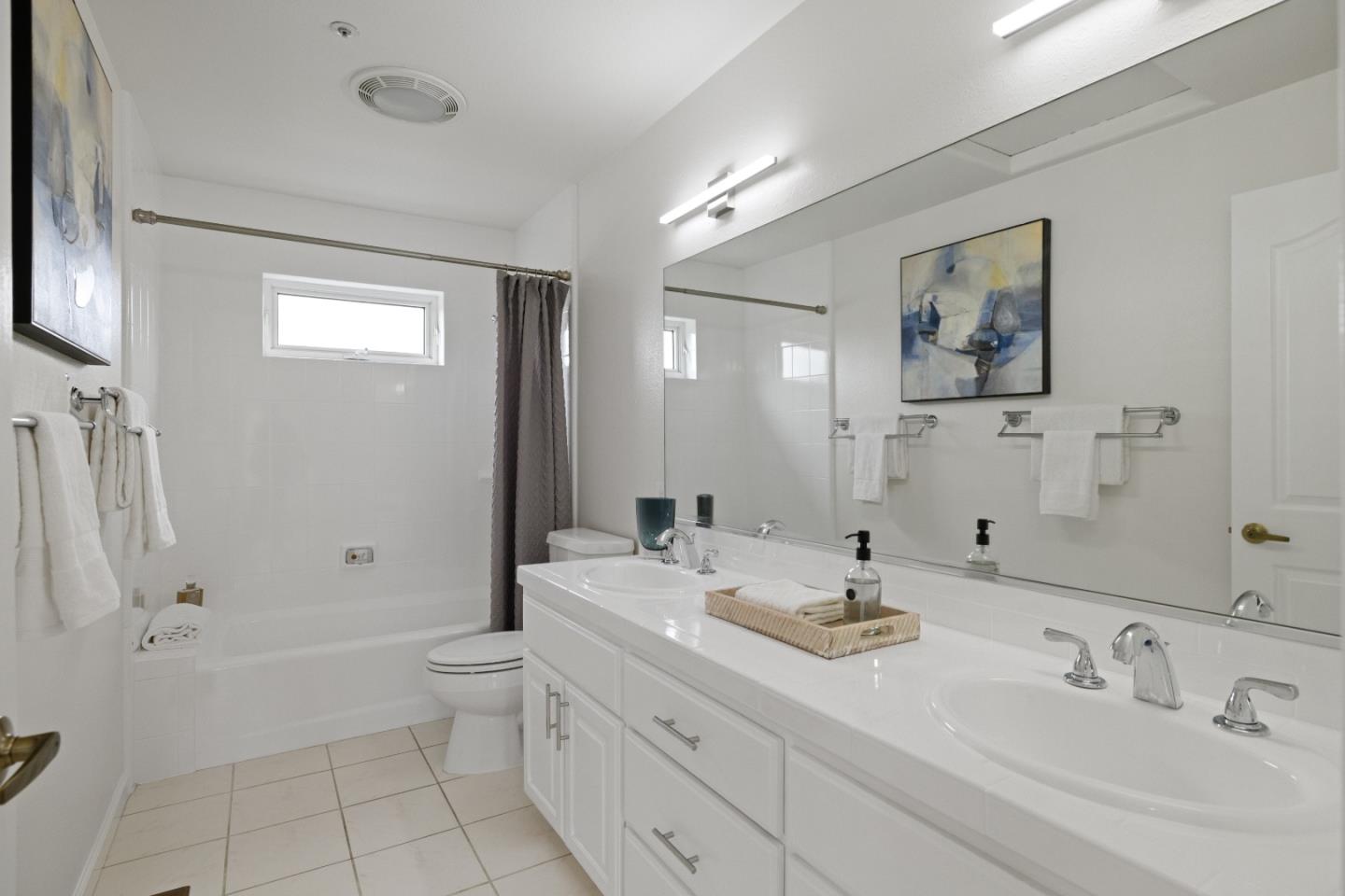 Detail Gallery Image 42 of 78 For 424 6th Ave, Half Moon Bay,  CA 94019 - 5 Beds | 3/1 Baths
