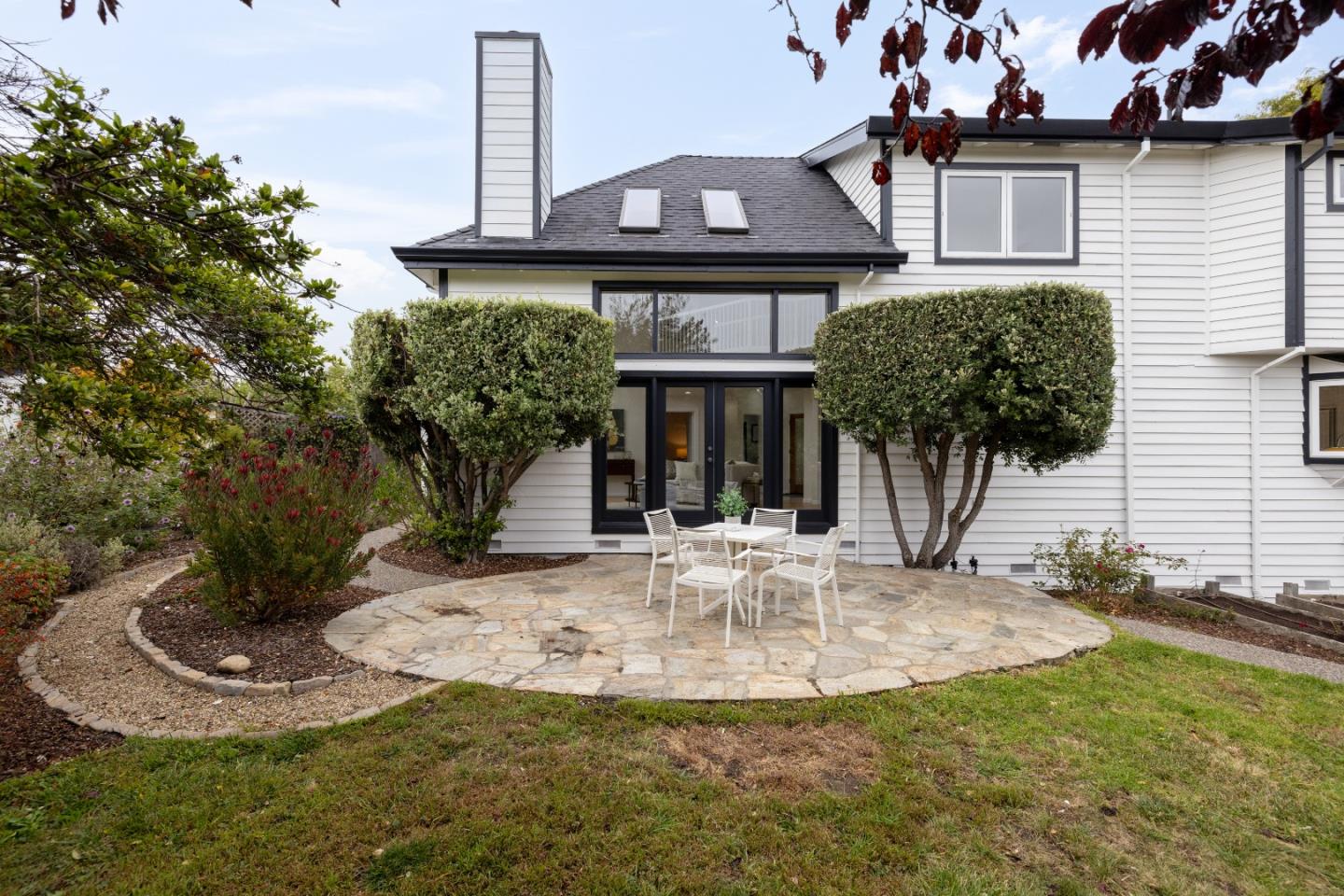 Detail Gallery Image 49 of 78 For 424 6th Ave, Half Moon Bay,  CA 94019 - 5 Beds | 3/1 Baths