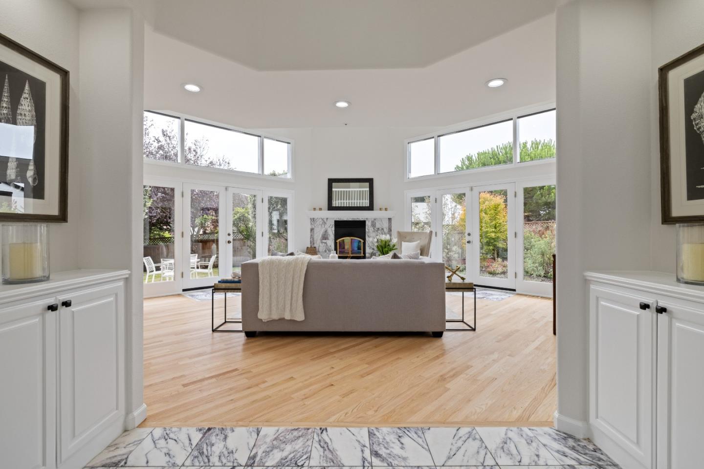Detail Gallery Image 7 of 78 For 424 6th Ave, Half Moon Bay,  CA 94019 - 5 Beds | 3/1 Baths