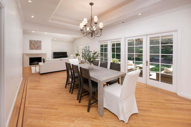 Detail Gallery Image 11 of 49 For 155 Normandy Ln, Woodside,  CA 94062 - 4 Beds | 3/1 Baths