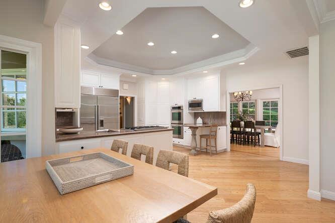 Detail Gallery Image 15 of 49 For 155 Normandy Ln, Woodside,  CA 94062 - 4 Beds | 3/1 Baths