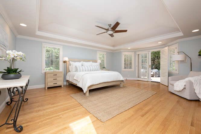 Detail Gallery Image 19 of 49 For 155 Normandy Ln, Woodside,  CA 94062 - 4 Beds | 3/1 Baths