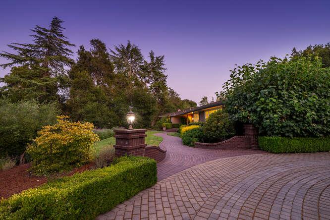 Detail Gallery Image 44 of 49 For 155 Normandy Ln, Woodside,  CA 94062 - 4 Beds | 3/1 Baths