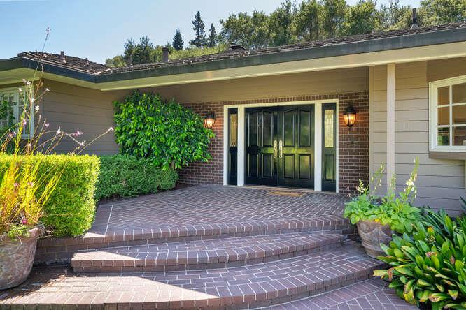 Detail Gallery Image 6 of 49 For 155 Normandy Ln, Woodside,  CA 94062 - 4 Beds | 3/1 Baths