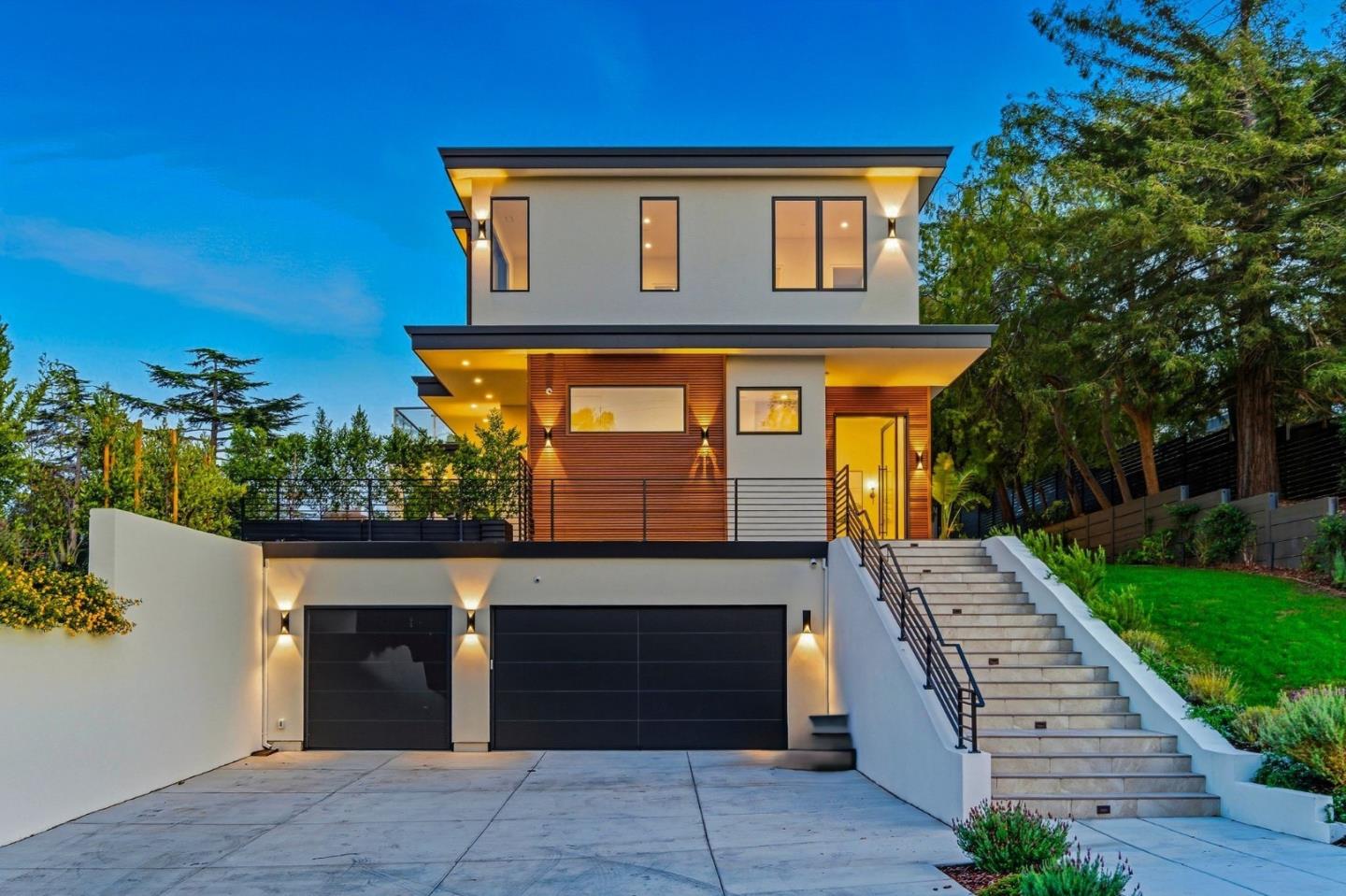 Detail Gallery Image 12 of 92 For 1221 Kenilworth Rd, Hillsborough,  CA 94010 - 8 Beds | 8/2 Baths
