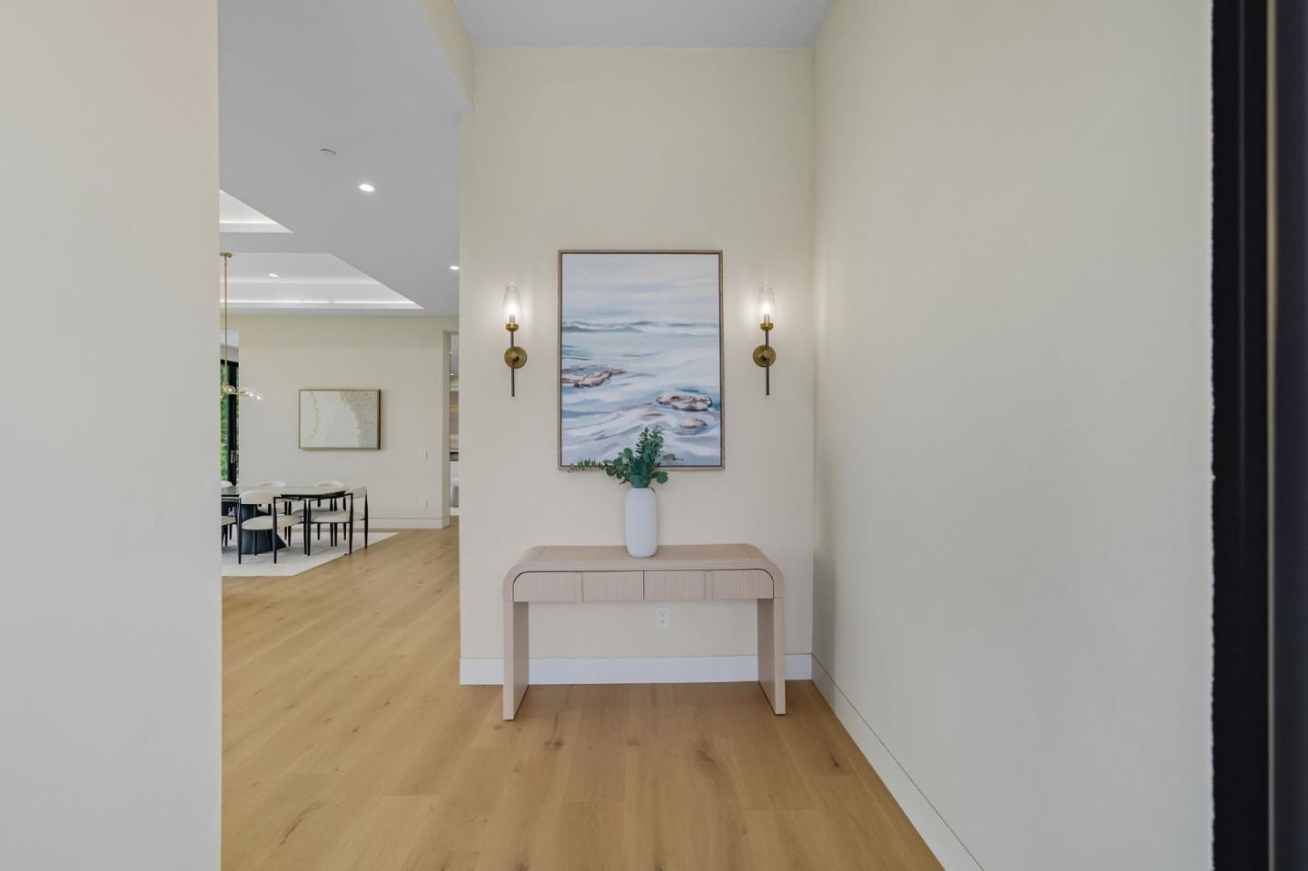 Detail Gallery Image 15 of 92 For 1221 Kenilworth Rd, Hillsborough,  CA 94010 - 8 Beds | 8/2 Baths