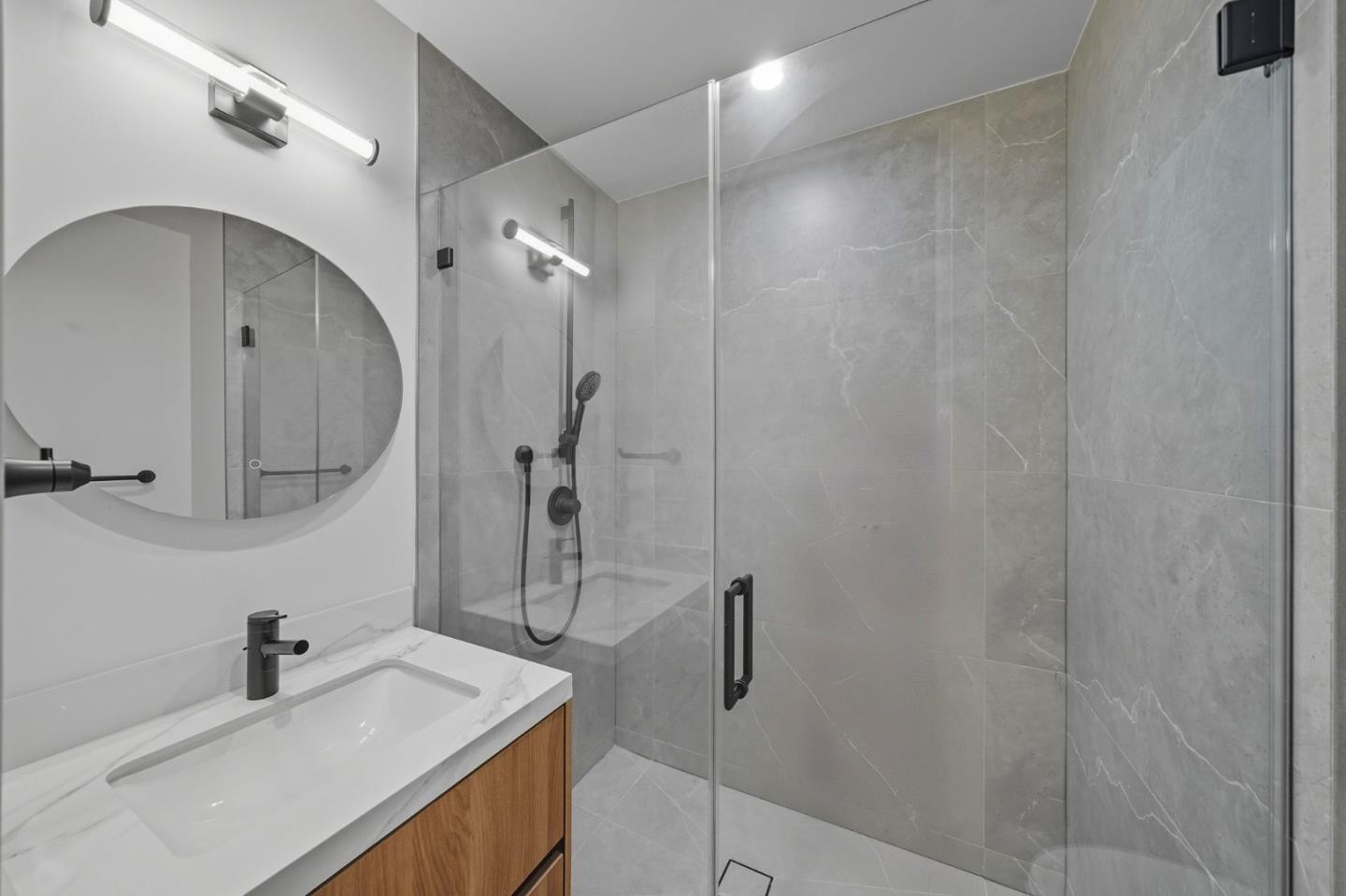 Detail Gallery Image 50 of 92 For 1221 Kenilworth Rd, Hillsborough,  CA 94010 - 8 Beds | 8/2 Baths