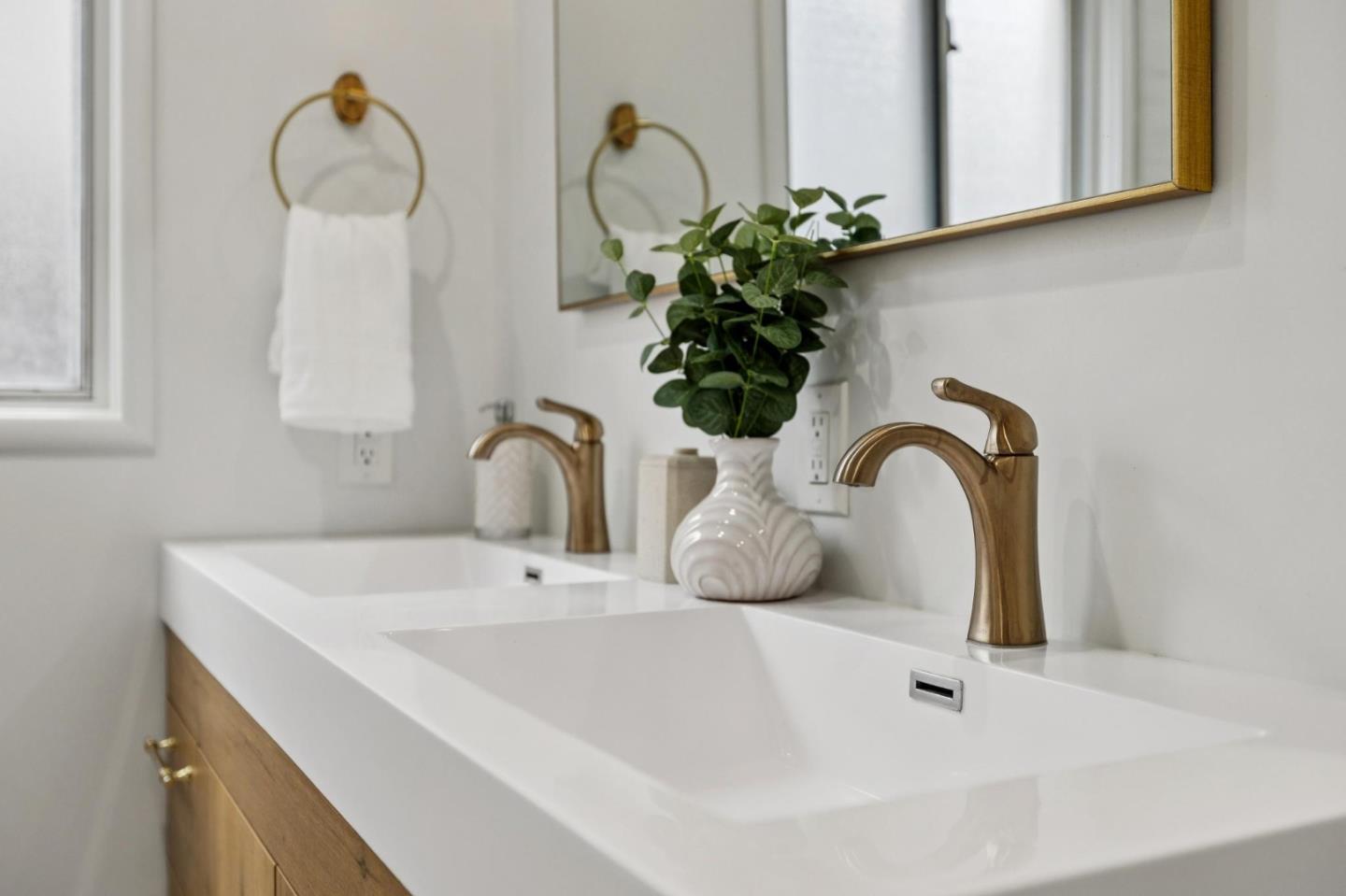 Detail Gallery Image 15 of 20 For 722 26th Ave, San Mateo,  CA 94403 - 3 Beds | 2 Baths