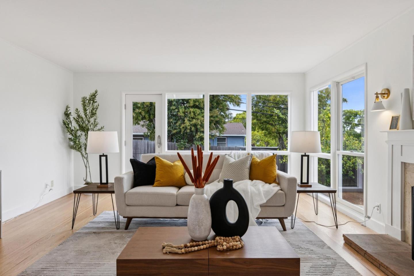 Detail Gallery Image 5 of 20 For 722 26th Ave, San Mateo,  CA 94403 - 3 Beds | 2 Baths